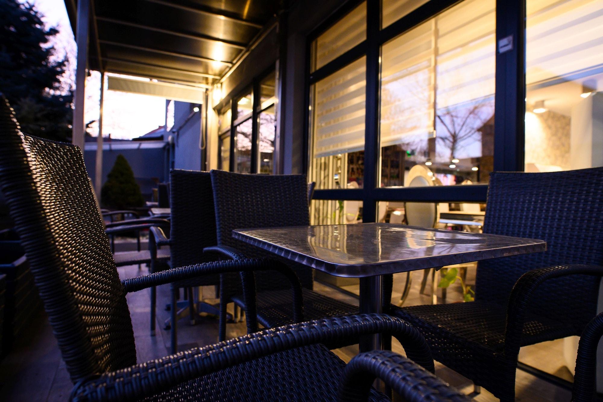 Equipamiento de Habitación Palermó Panzió