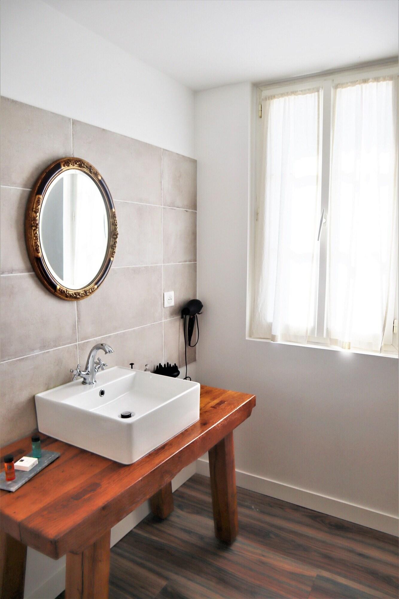 Equipamiento de Habitación L'auberge du Croissant