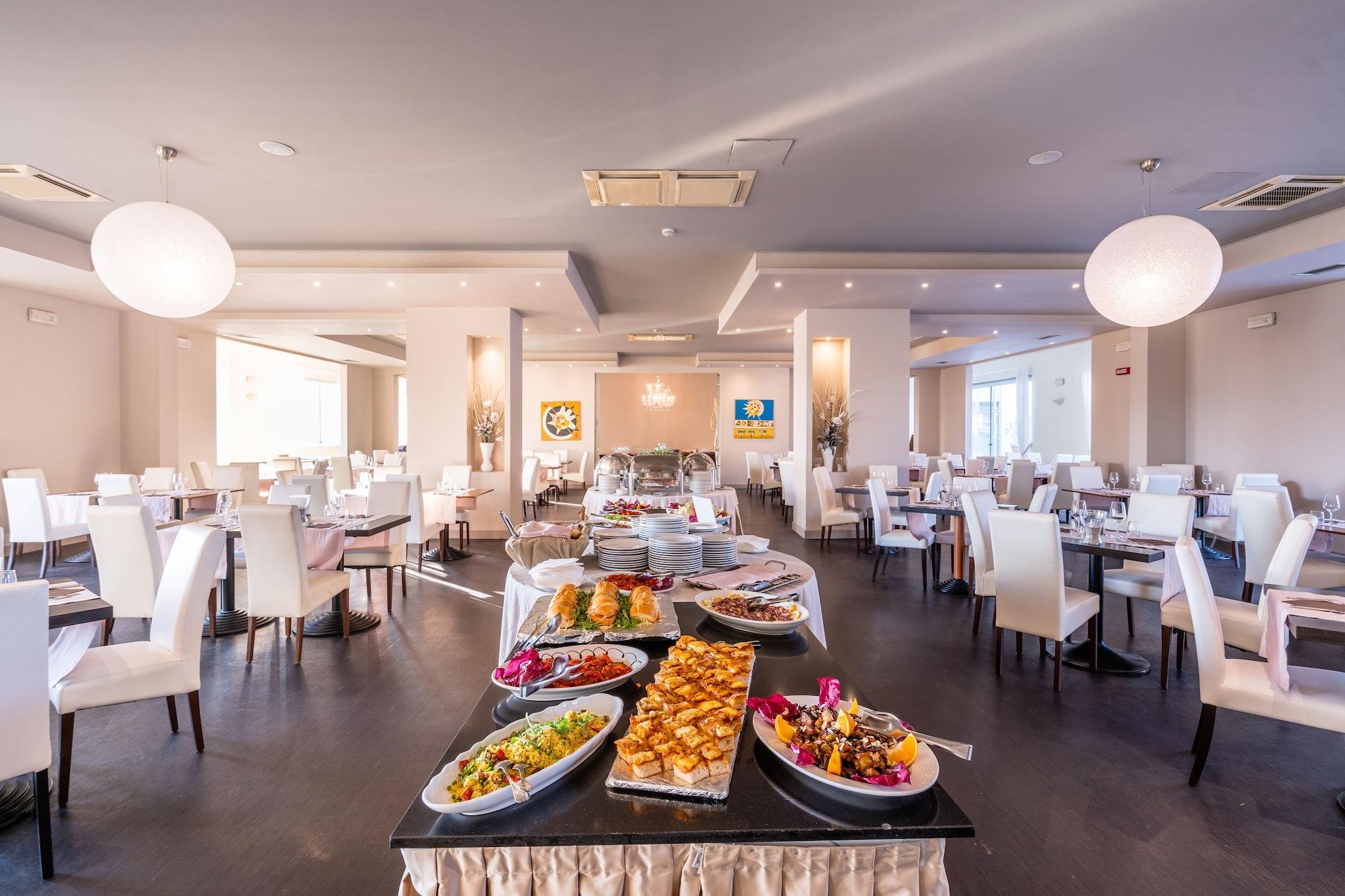 Restaurant Capo Peloro Resort - Adults Only