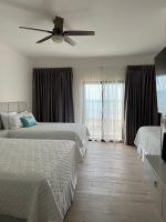 Alquiler Vacacional - Gorgeuos family room. Caribbean view in Paseo Park, parking, balcony, netflix
