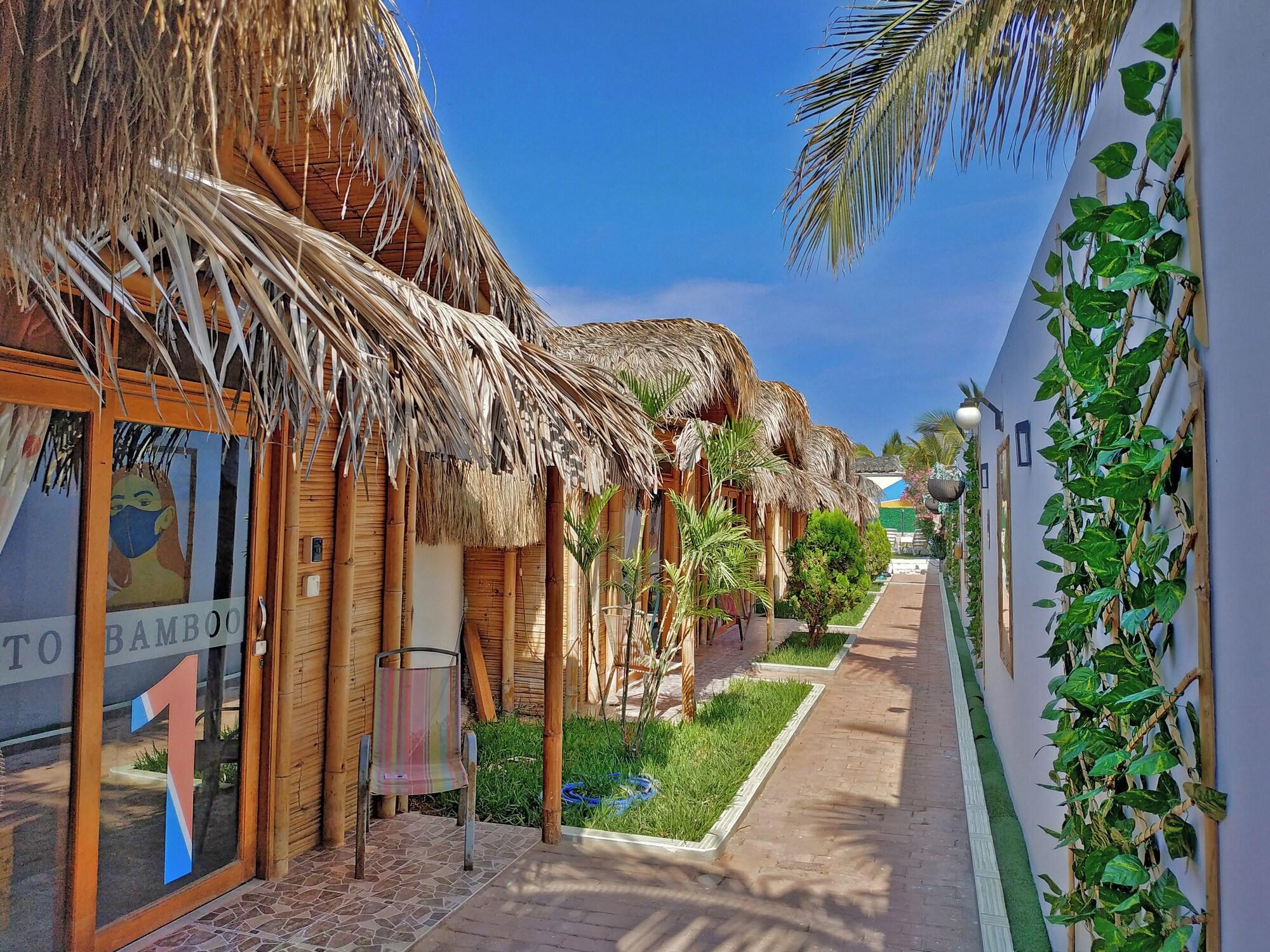 Vista Exterior Puerto Bamboo