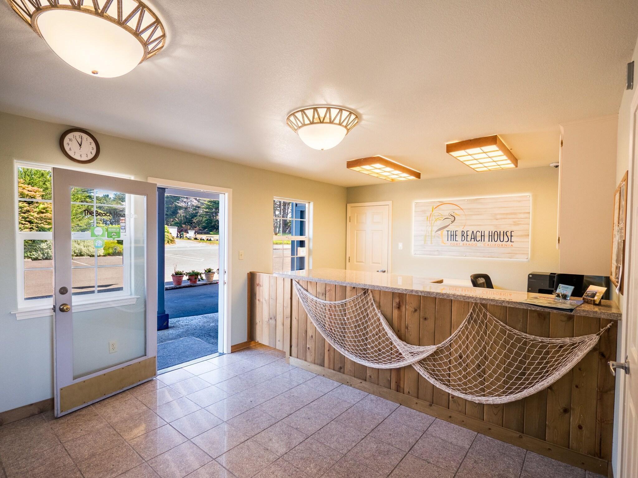 Vista Lobby The Beach House Inn