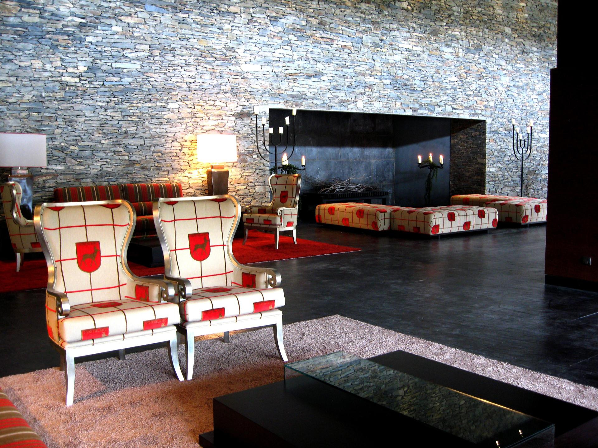 Vista Lobby H2otel Congress & Medical Spa