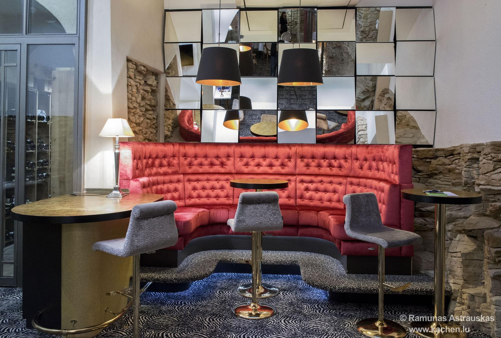 Sala de Reuniones Hotel Le Place d'Armes - Relais & Châteaux