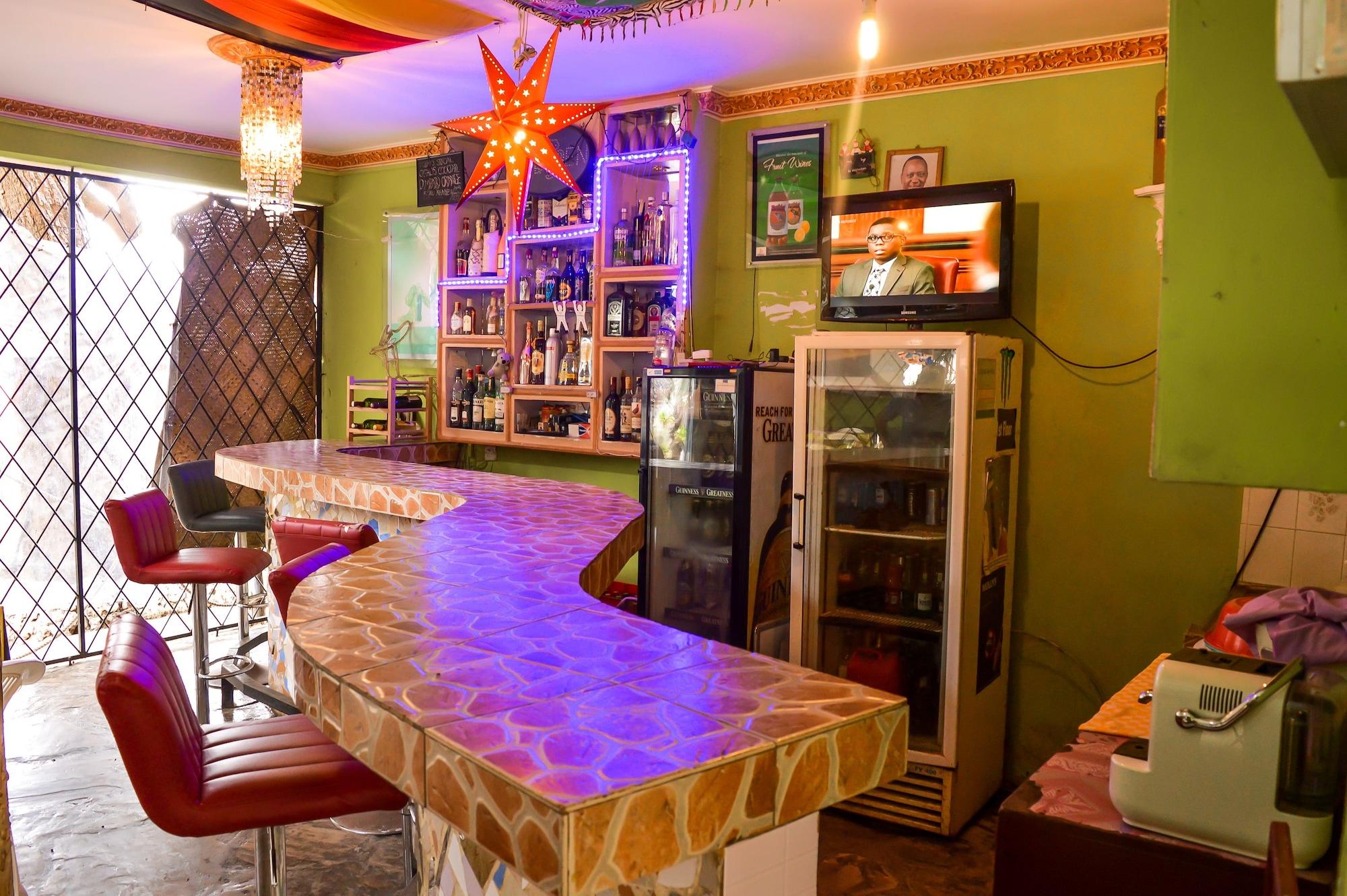 Bar/Salón Ogalis K Coast Hotel