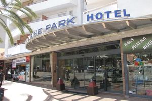 Alojamiento - Hotel Xaine Park