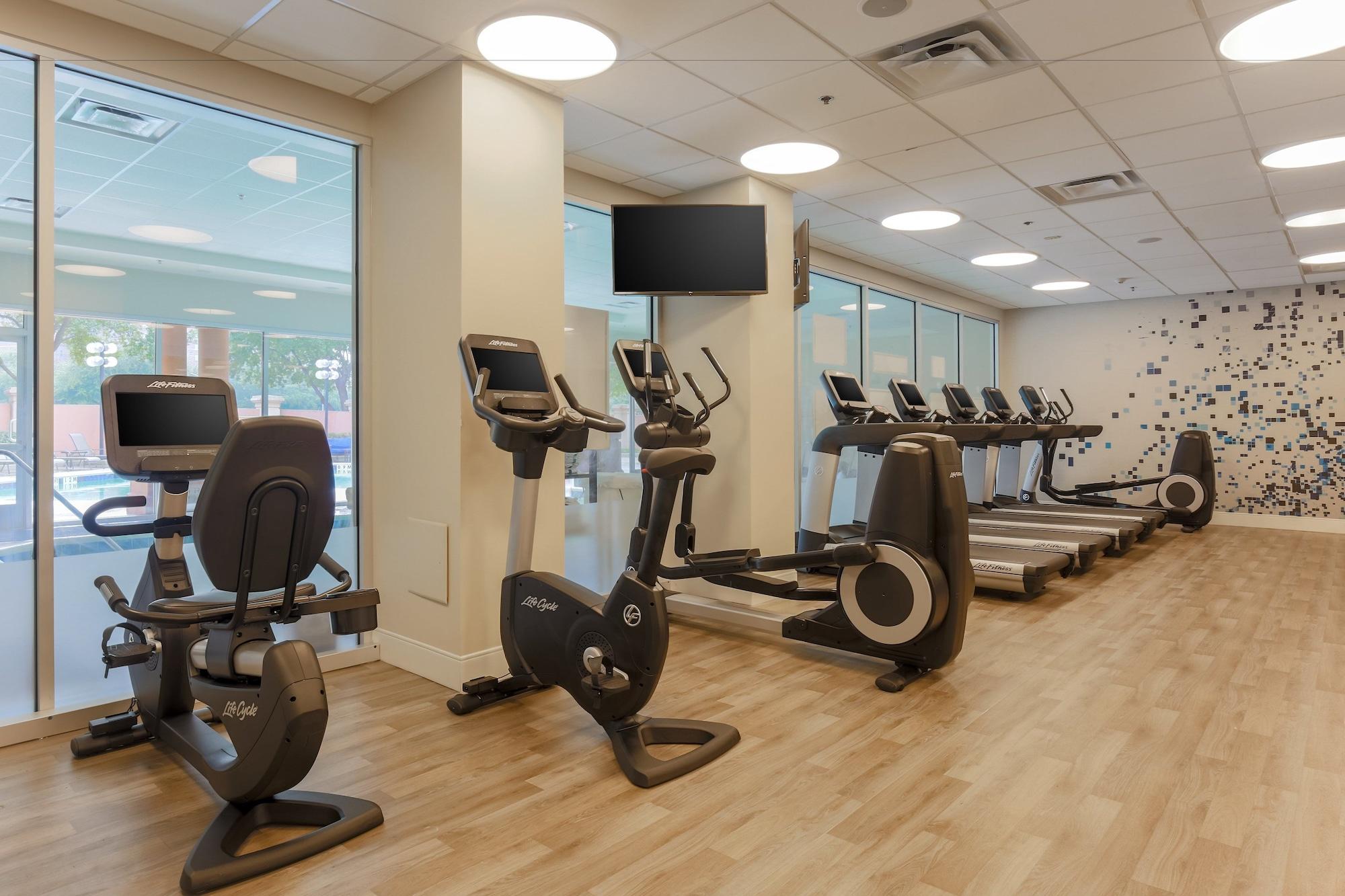 Gimnasio Sheraton Suites Market Center Dallas
