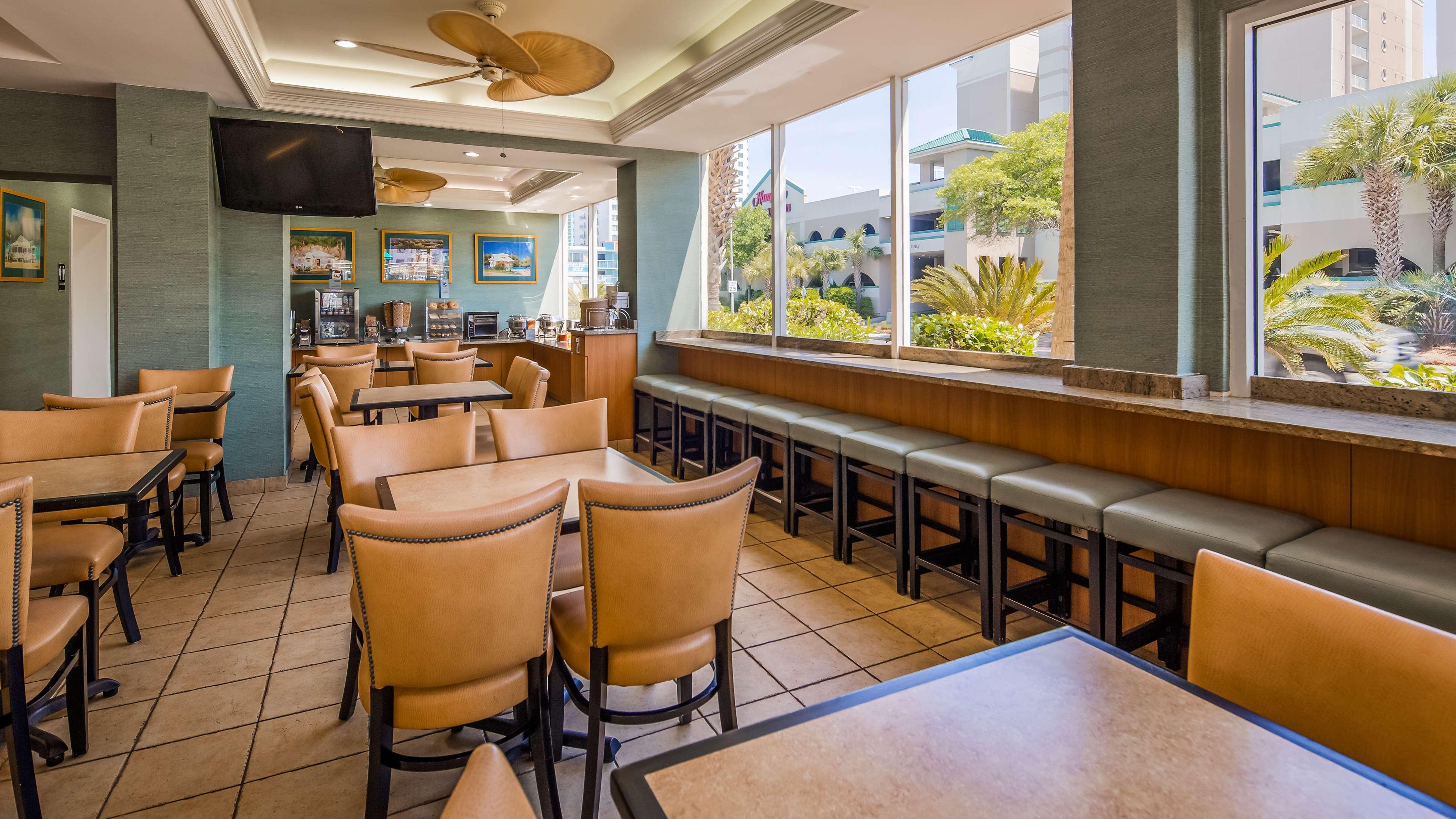 Restaurant The Sandbar Hotel, Trademark Collection by Wyndham