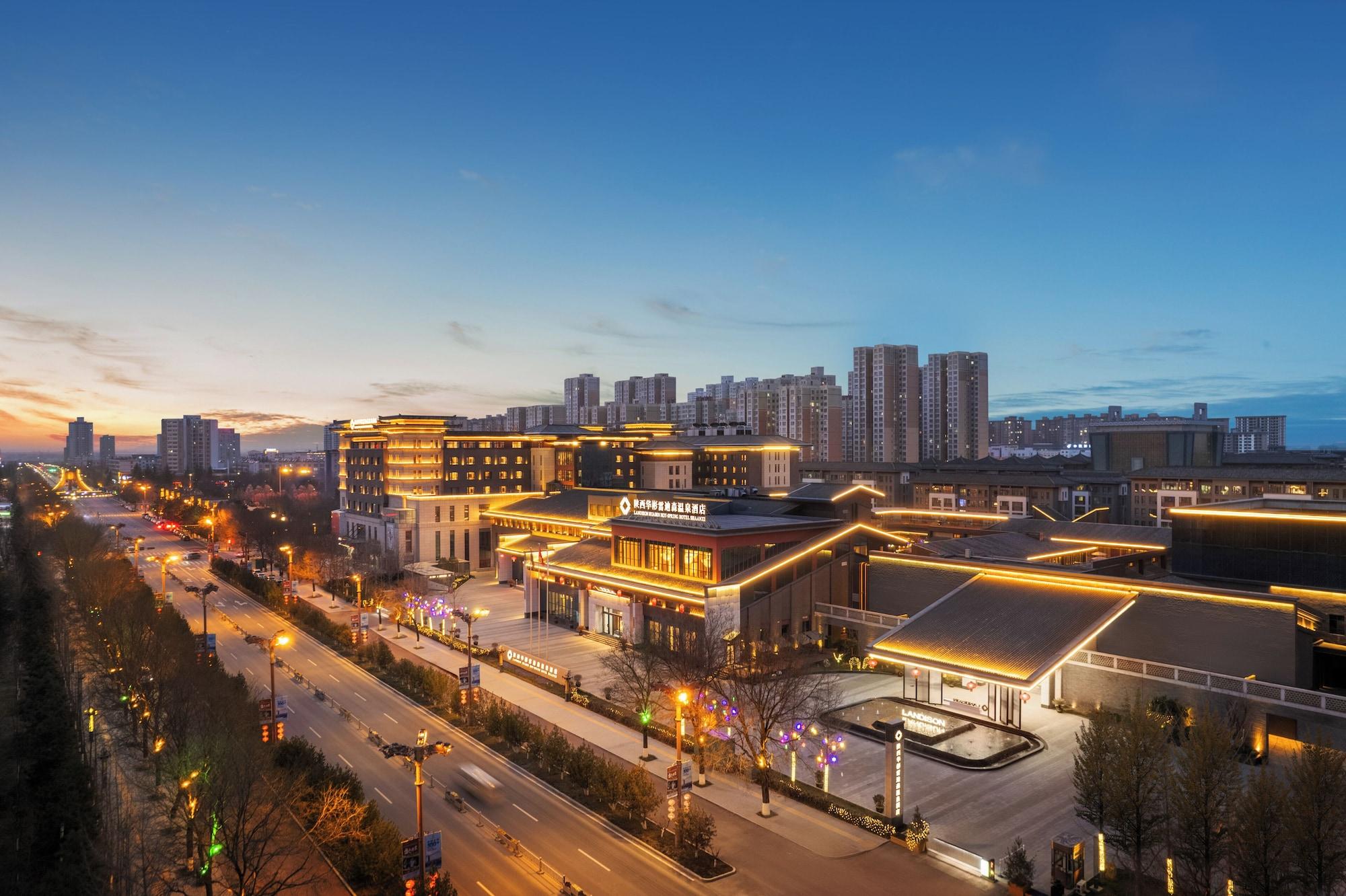 Vista Exterior LANDISON HUABIN HOT-SPRING HOTEL SHAANXI