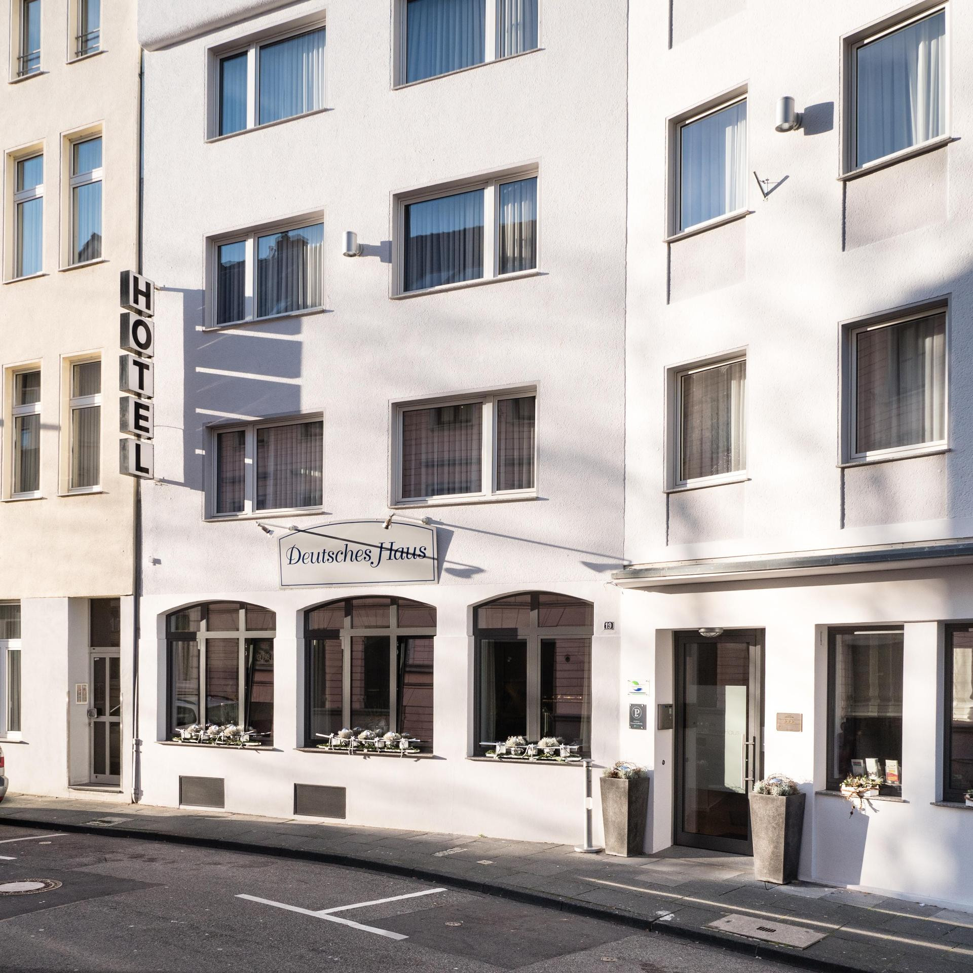 Vista Exterior Hotel Deutsches Haus