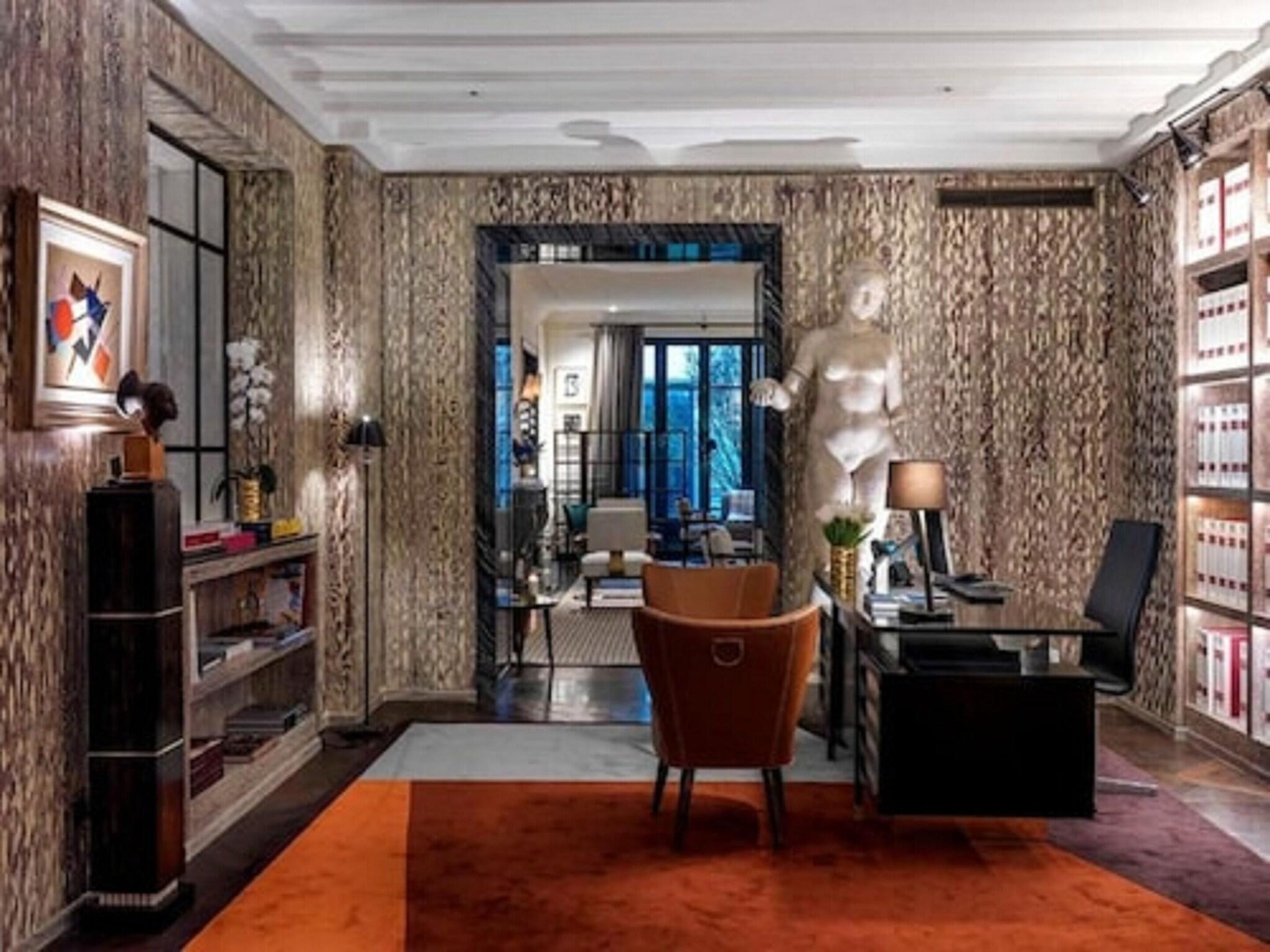 Vista Lobby J.K. Place Paris