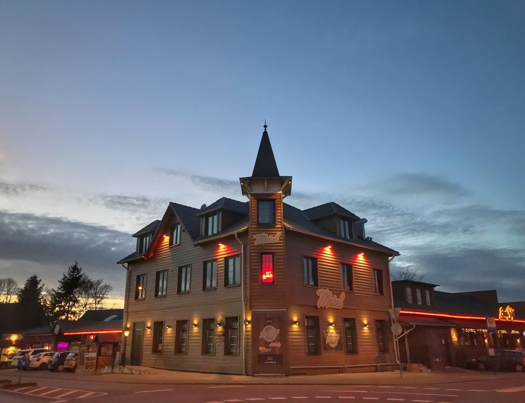 Varios Road Stop Wuppertal Motel