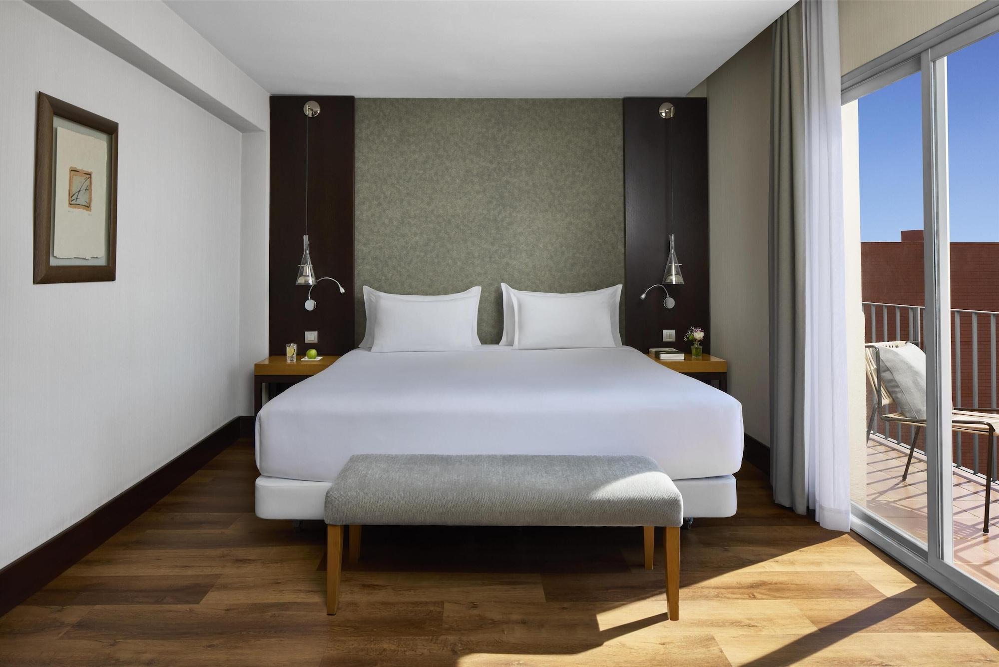 Habitación NH Barcelona Stadium