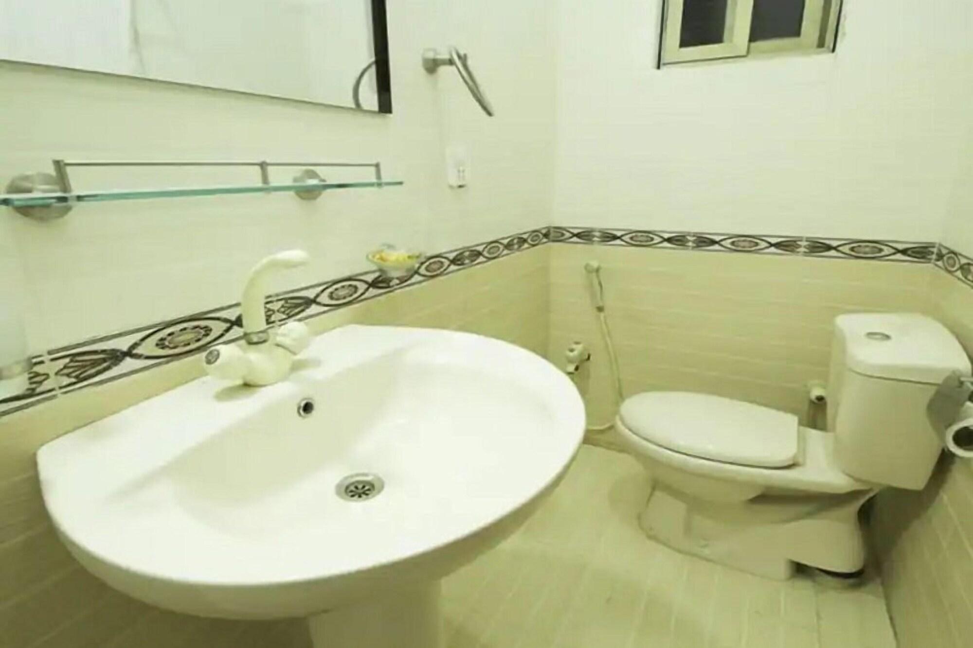 Equipamiento de Habitación Hotel Deewan-e-Aziz International