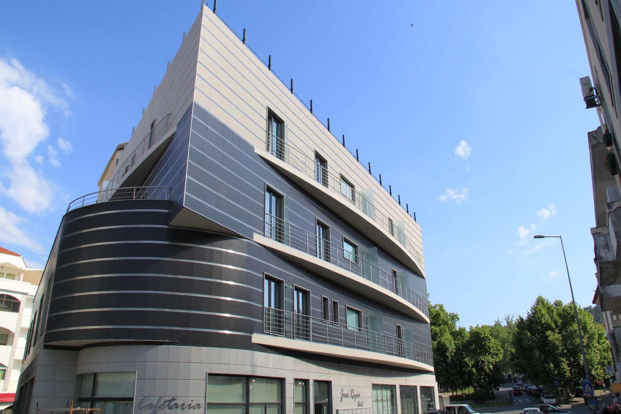Vista Exterior Hotel José Régio