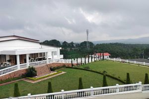 Alojamiento - Windermere Hotel