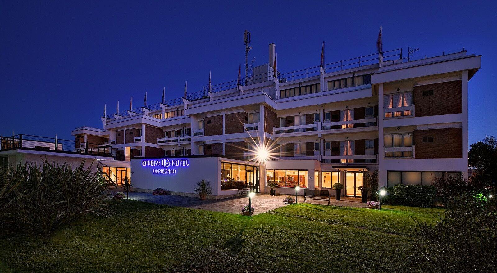 Vista Exterior HOTEL GARDEN