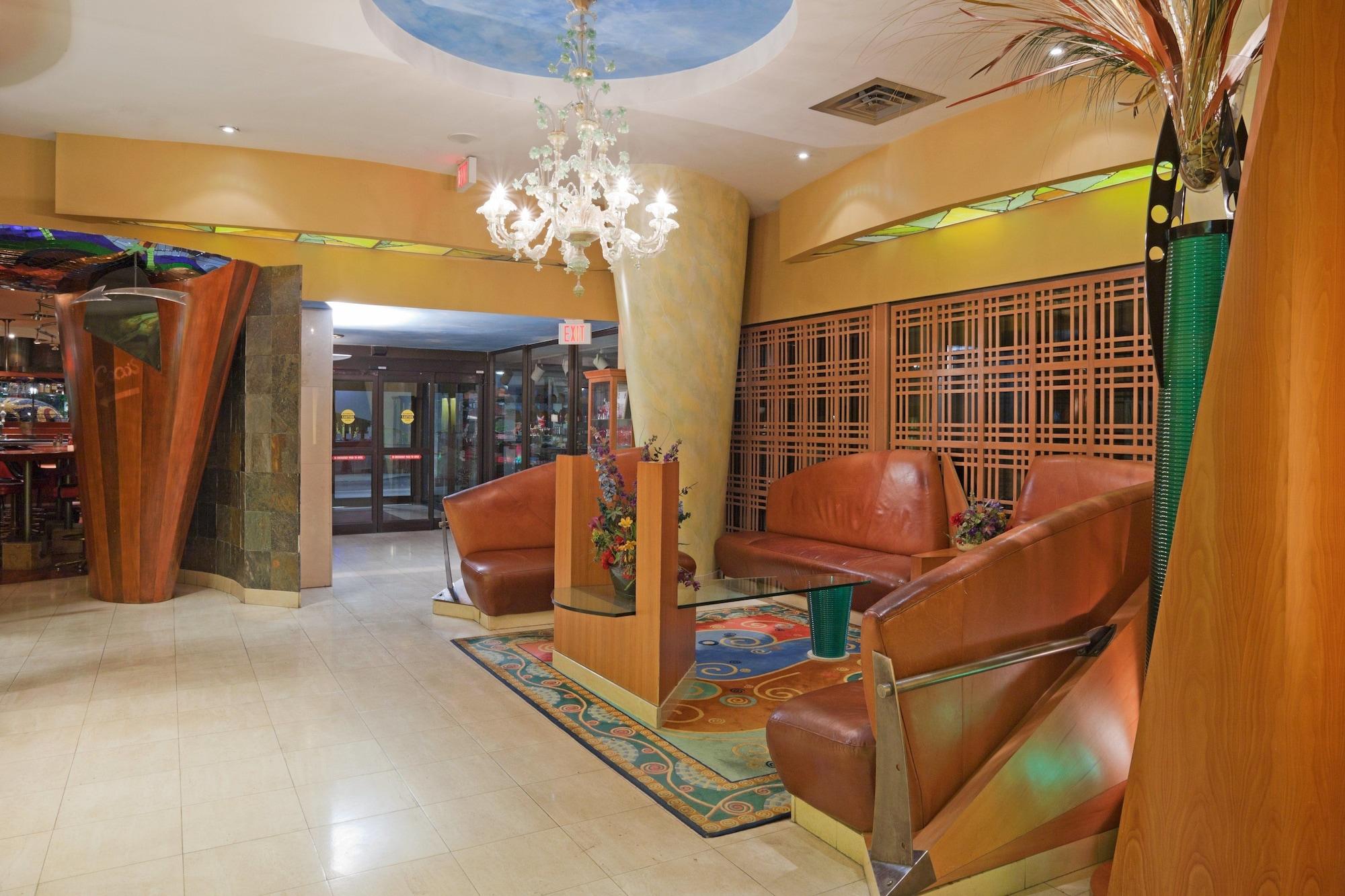 Vista Lobby Holiday Inn Niagara Falls - By The Falls by IHG