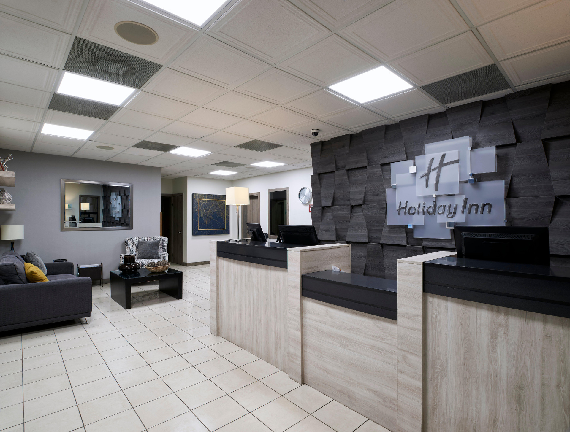 Vista Exterior Holiday Inn & Suites Chihuahua Expo