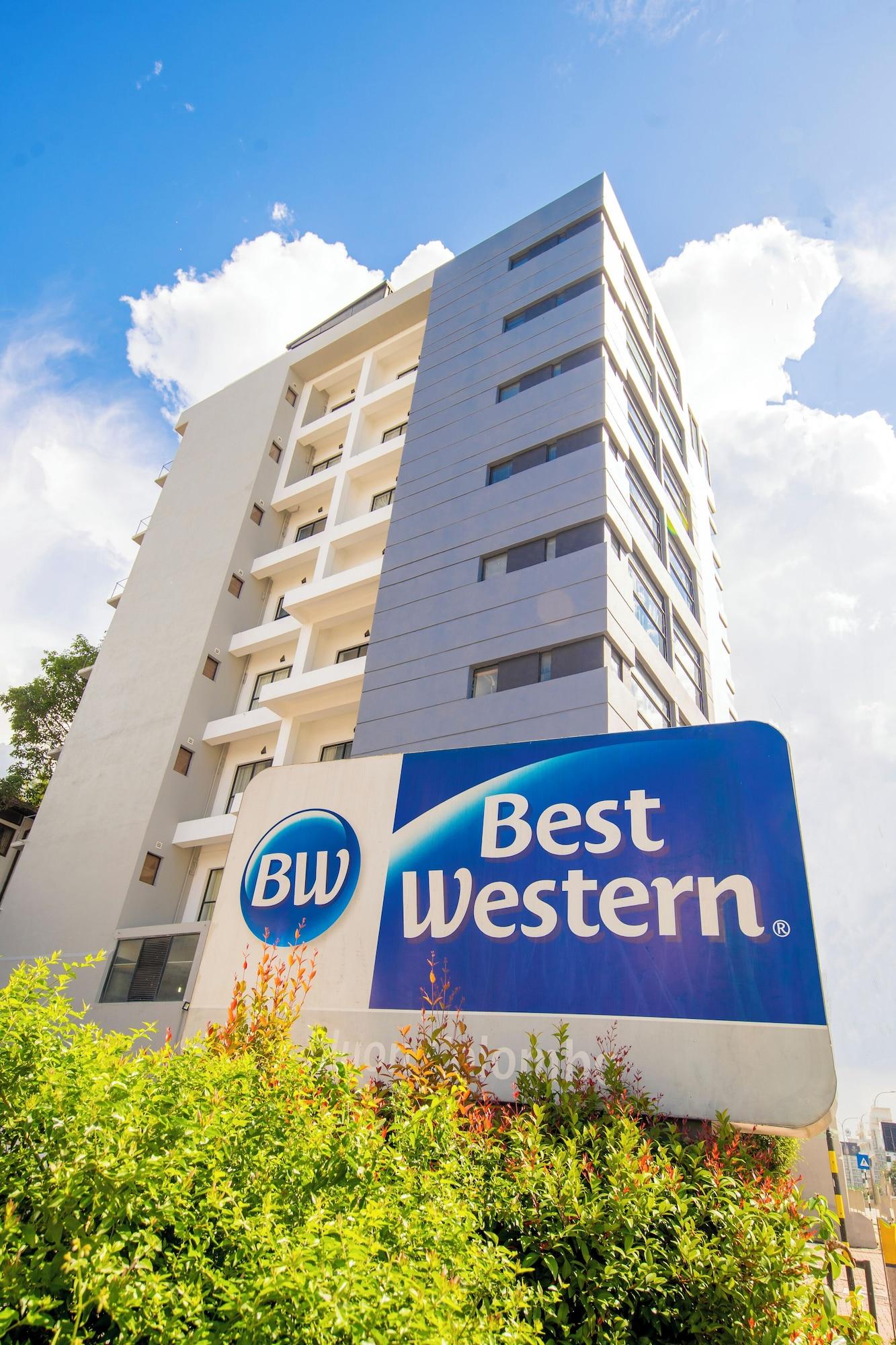 Vista Exterior Best Western Elyon Colombo