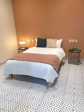 Private loft with kitchenette in the Americana neighborhood, half a block from Chapultepec. - Hoteles solo adultos en Guadalajara, Jalisco