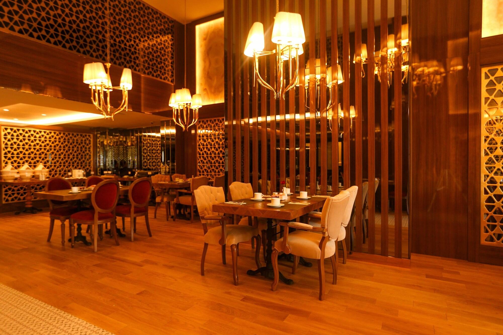 Restaurant Suite Hotel Casa Diamond