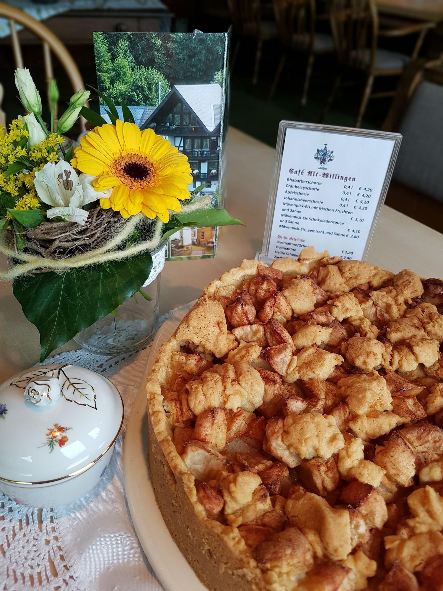 Bar/Salón Cafe Alt Willingen