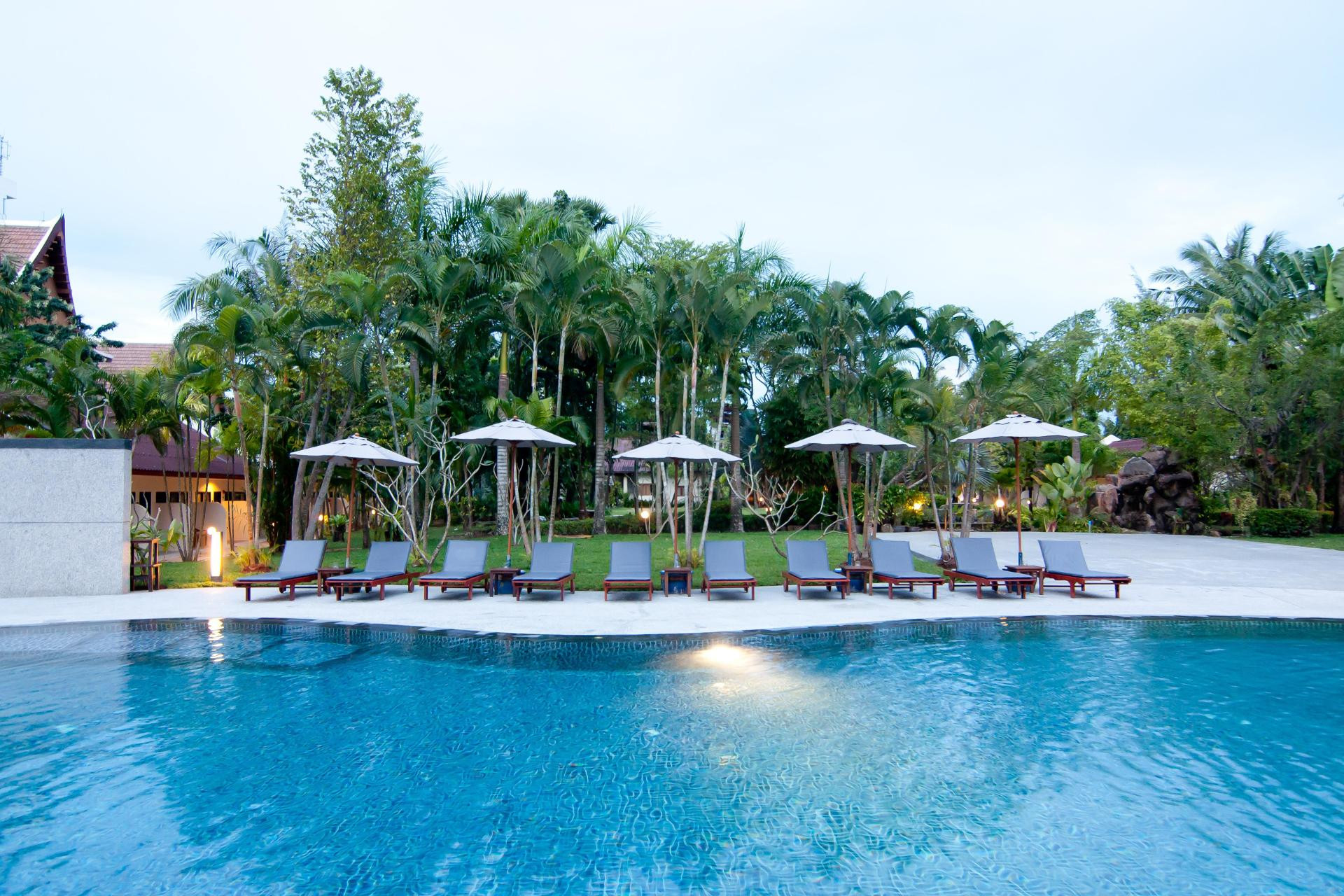 Vista Exterior Deevana Patong Resort & Spa