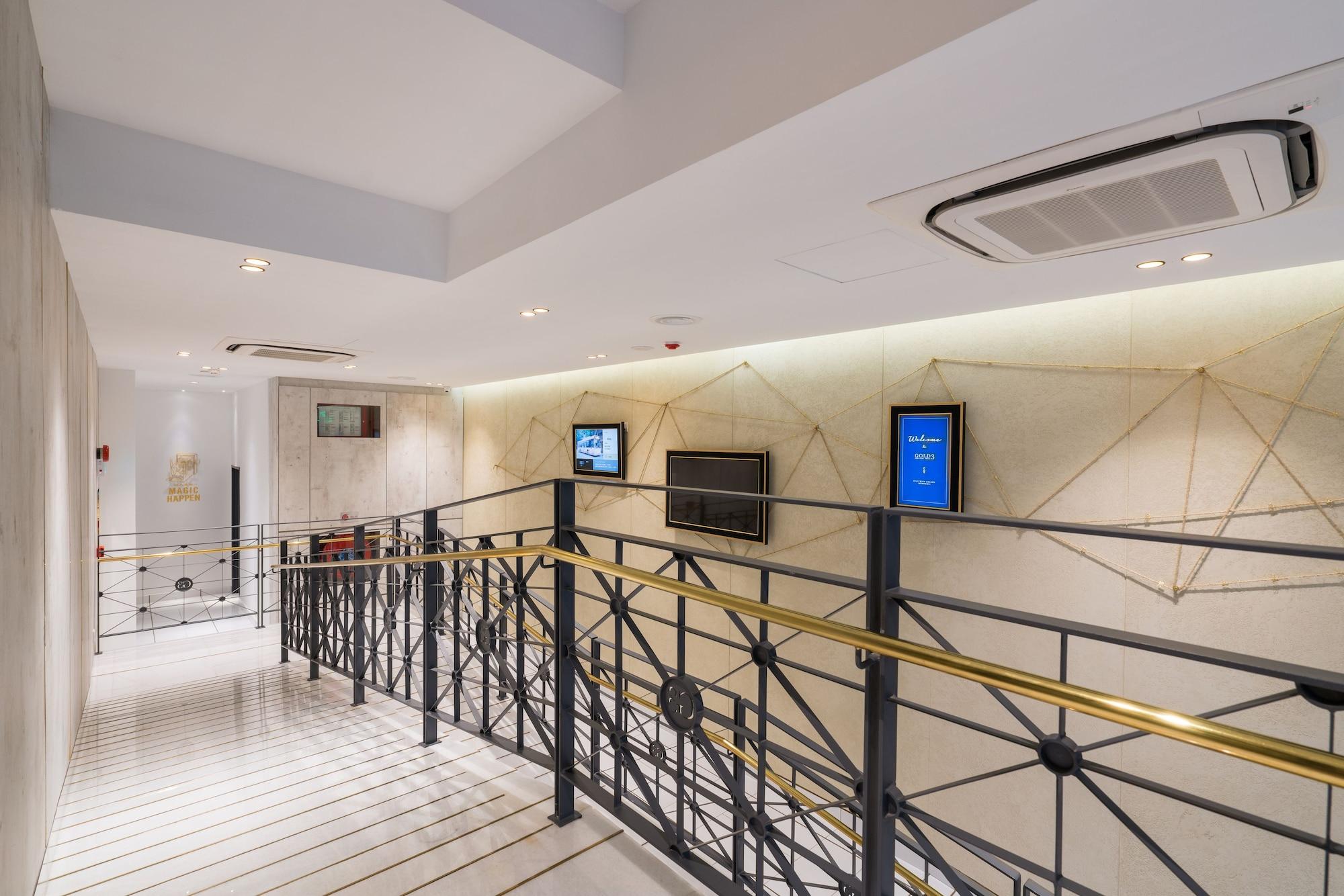 Vista Lobby Gold3 Boutique Hotel