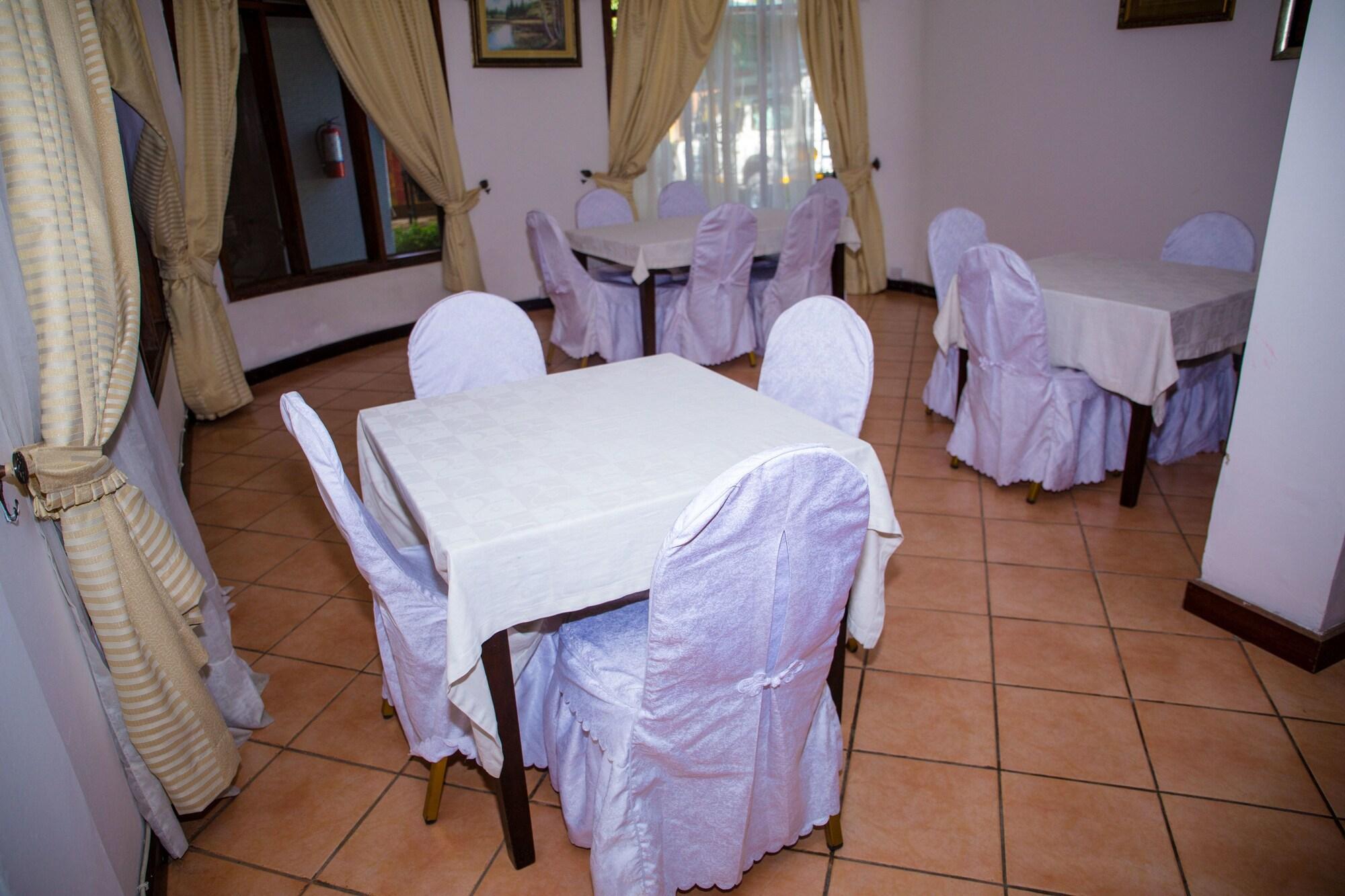 Restaurant Daisy Comfort Home