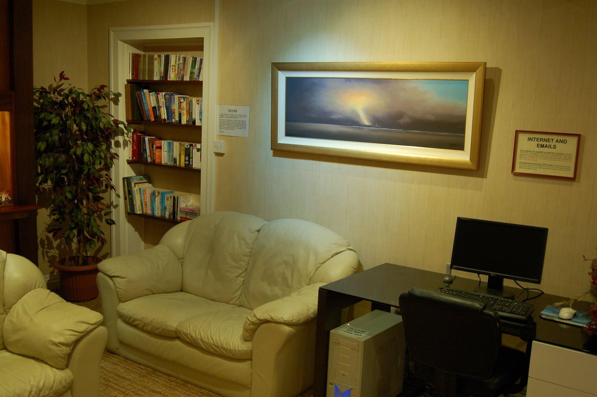 Vista Lobby The Wight
