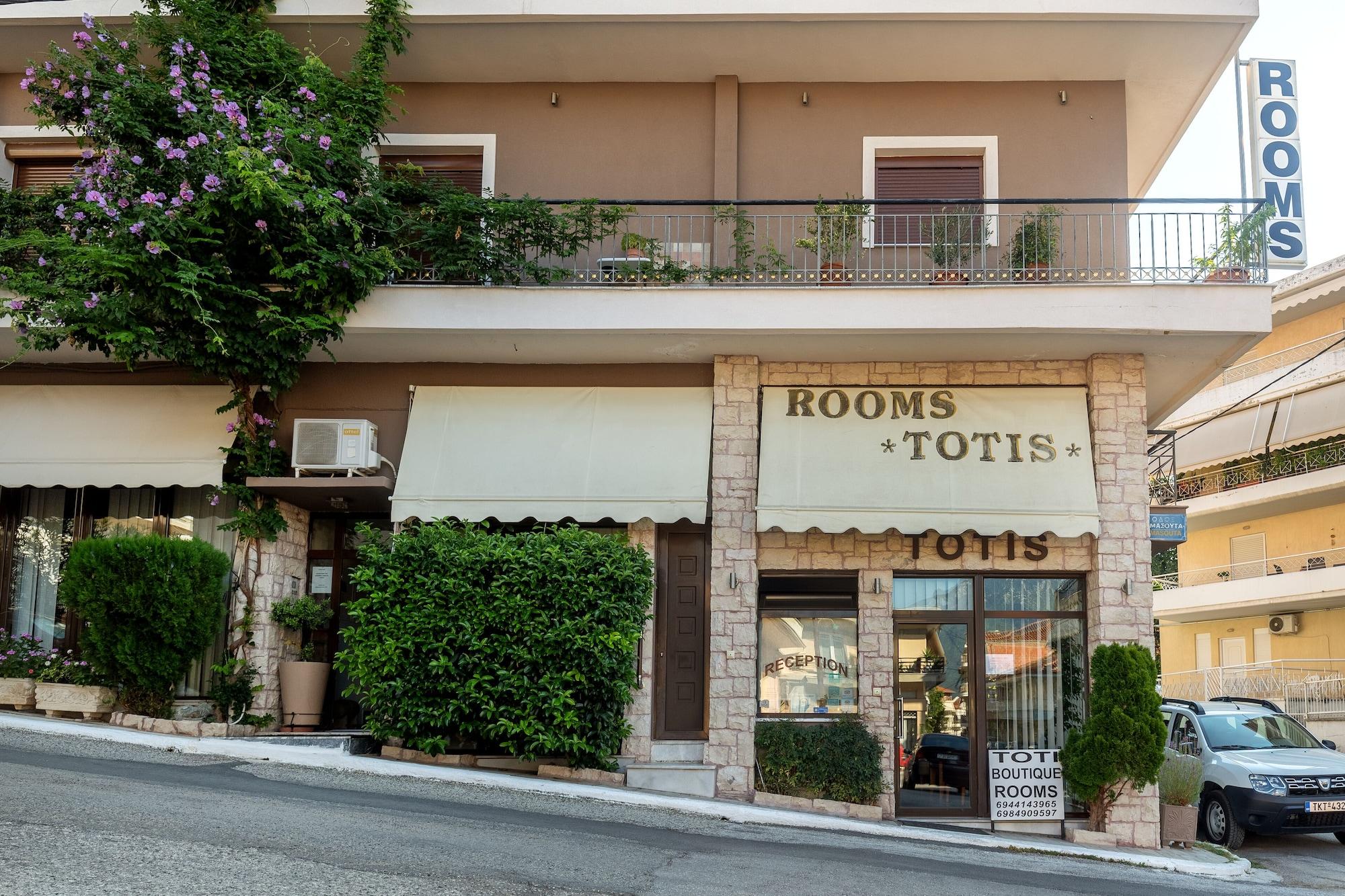 Vista Exterior Toti Boutique Rooms