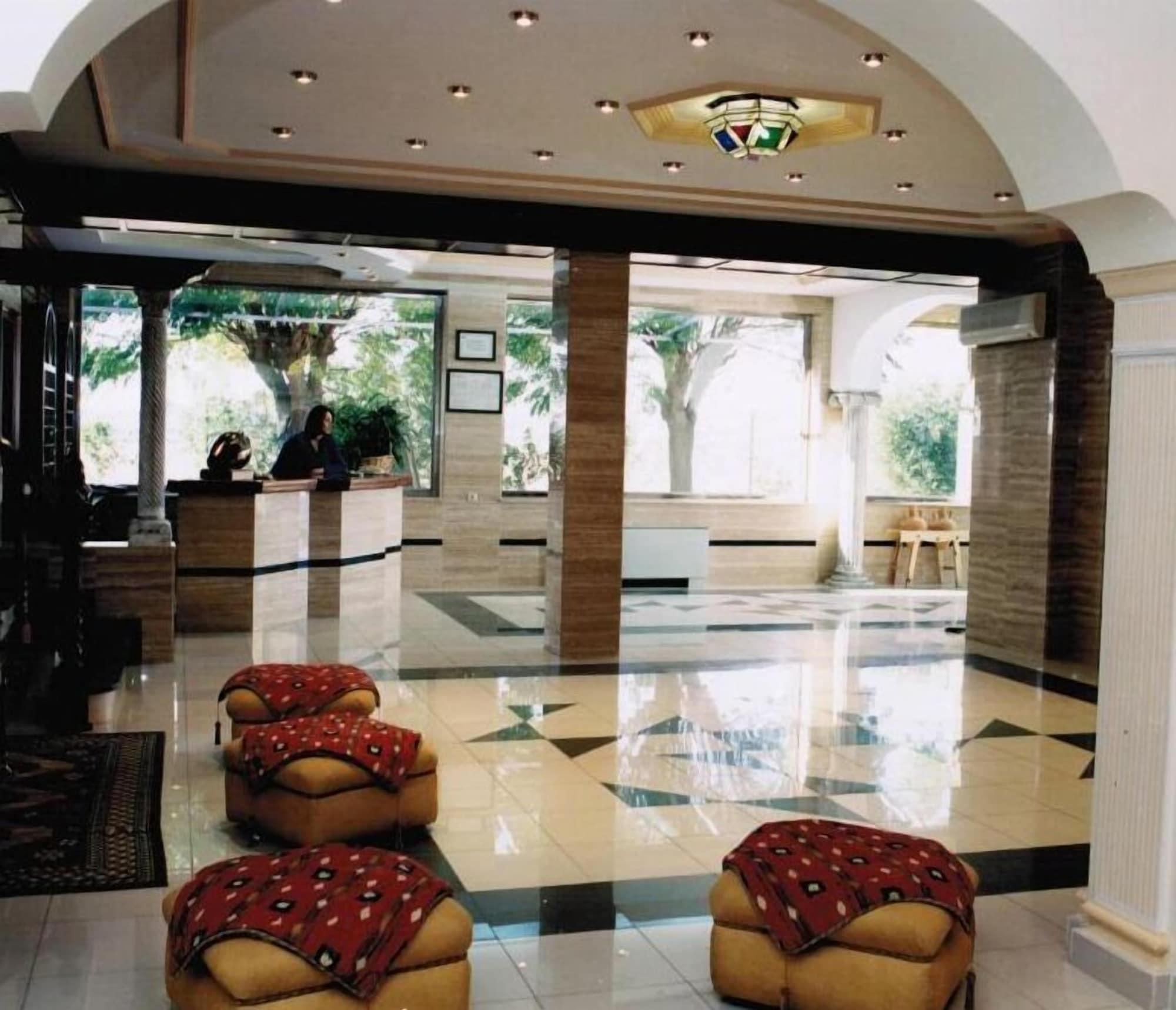 Vista Lobby Hotel La Lancha