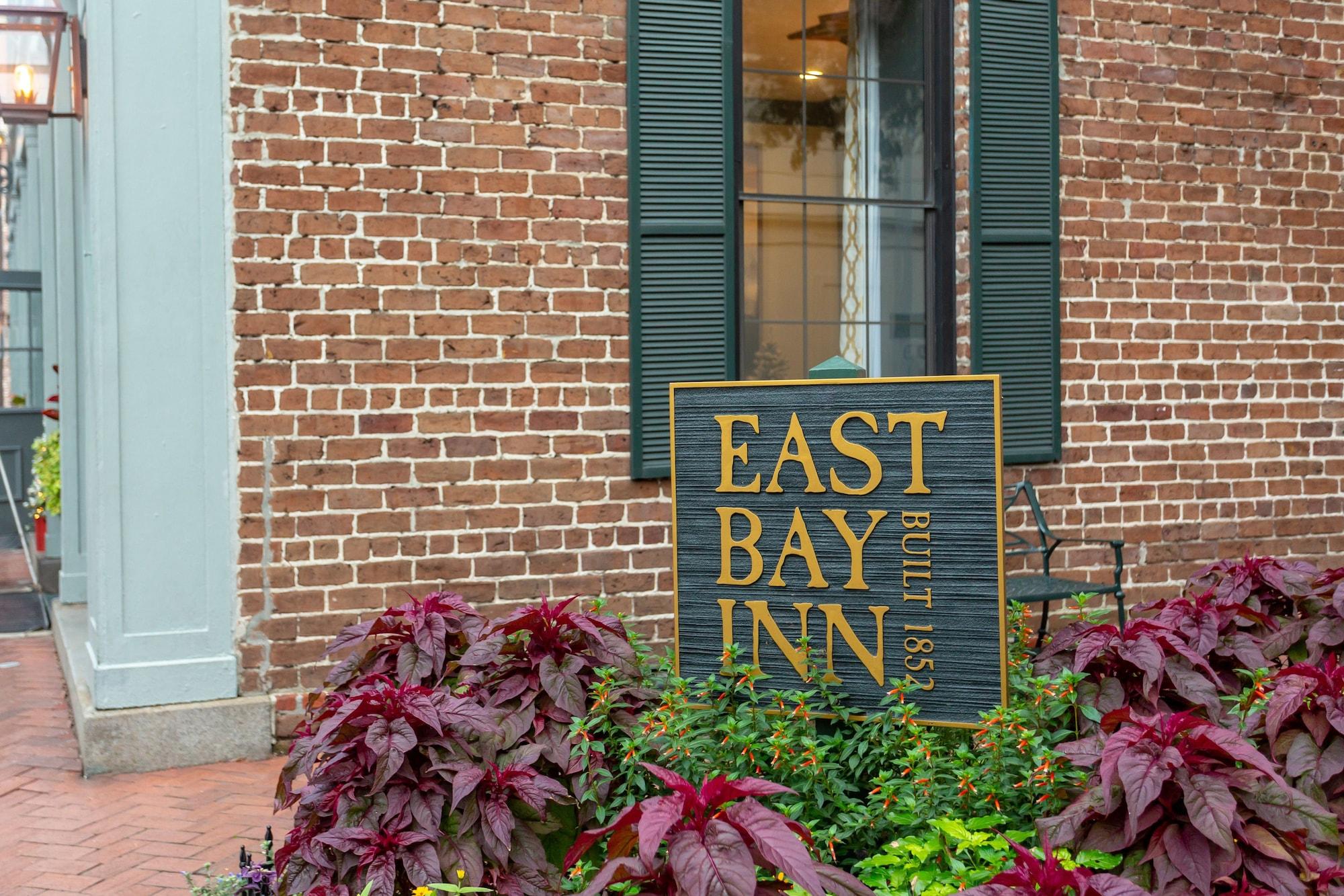 Vista Exterior East Bay Inn, Historic Inns of Savannah Collection