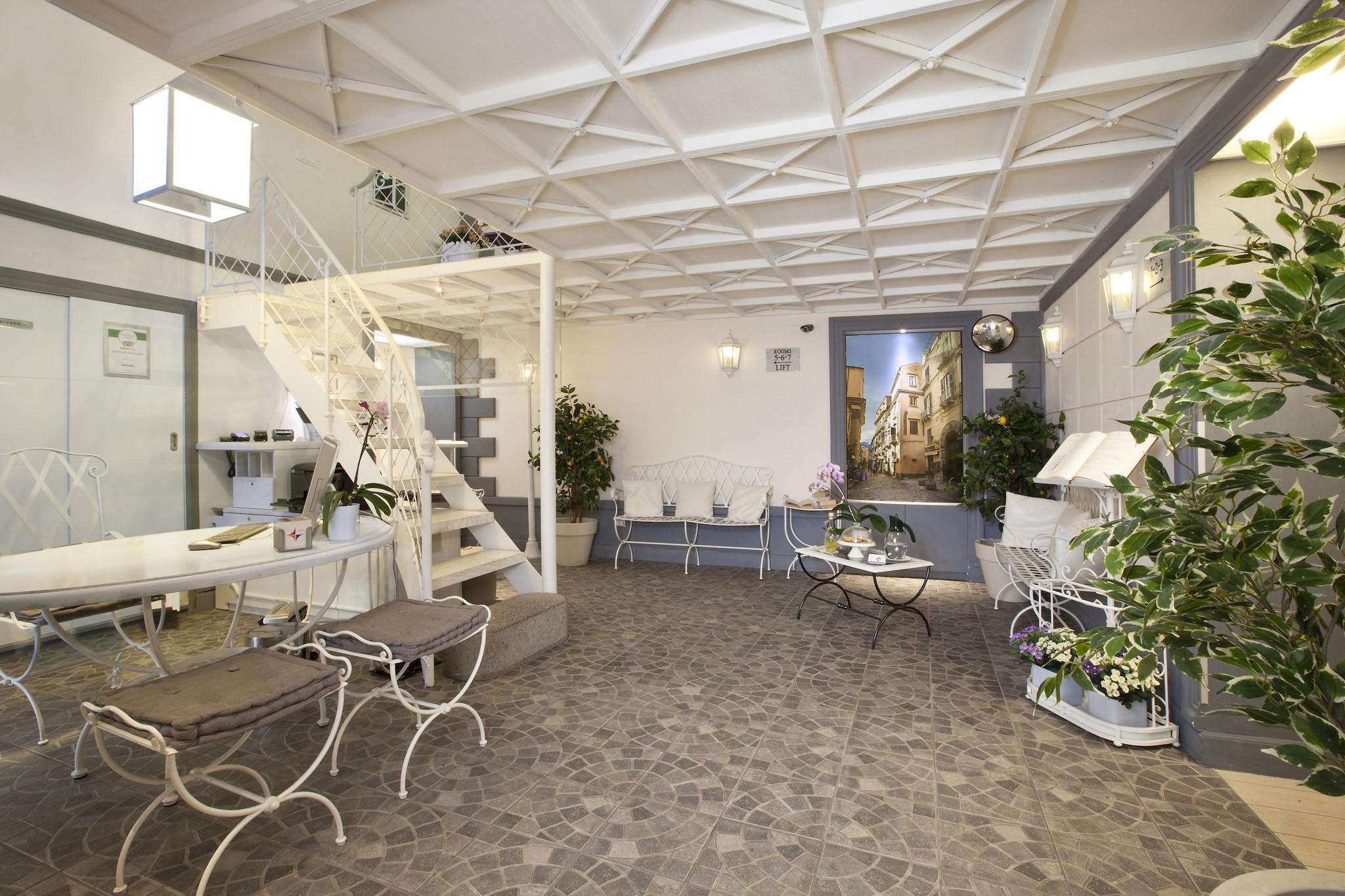 Vista Lobby La Piazzetta Sorrento