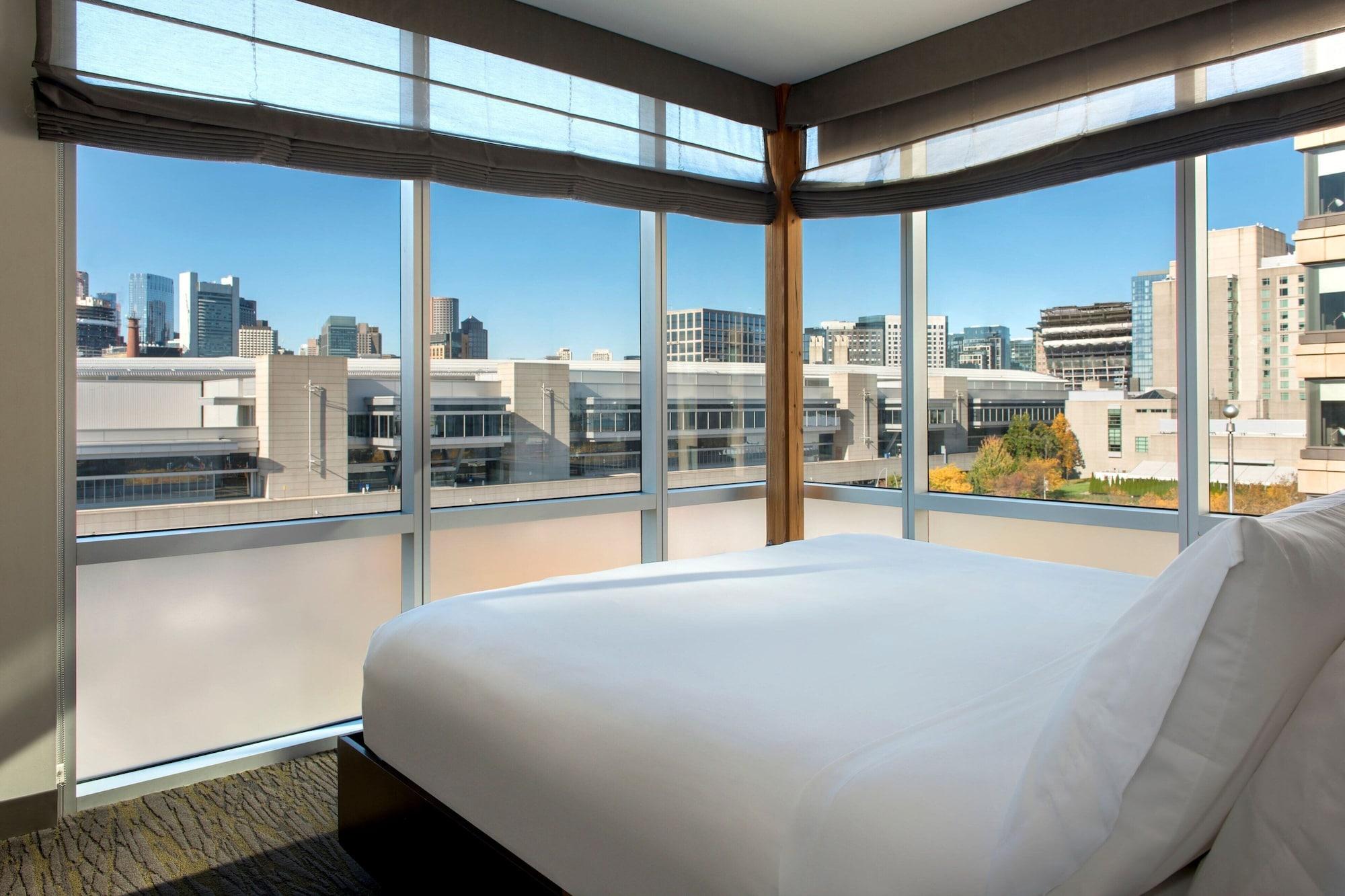 Quarto Element by Marriott Boston Seaport District