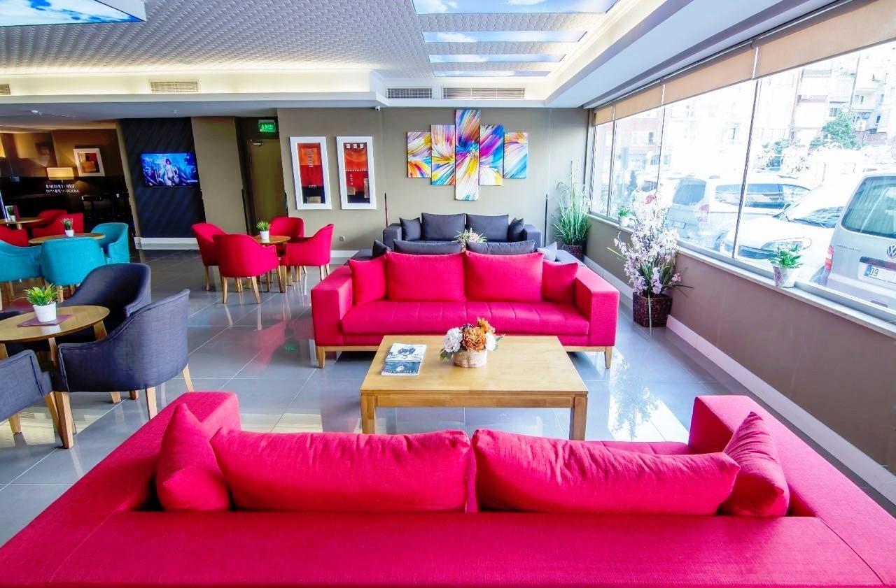 Instalaciones Recreativas Efeler Hotel