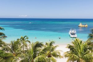 Alojamiento - Henry Morgan Resort - All Inclusive