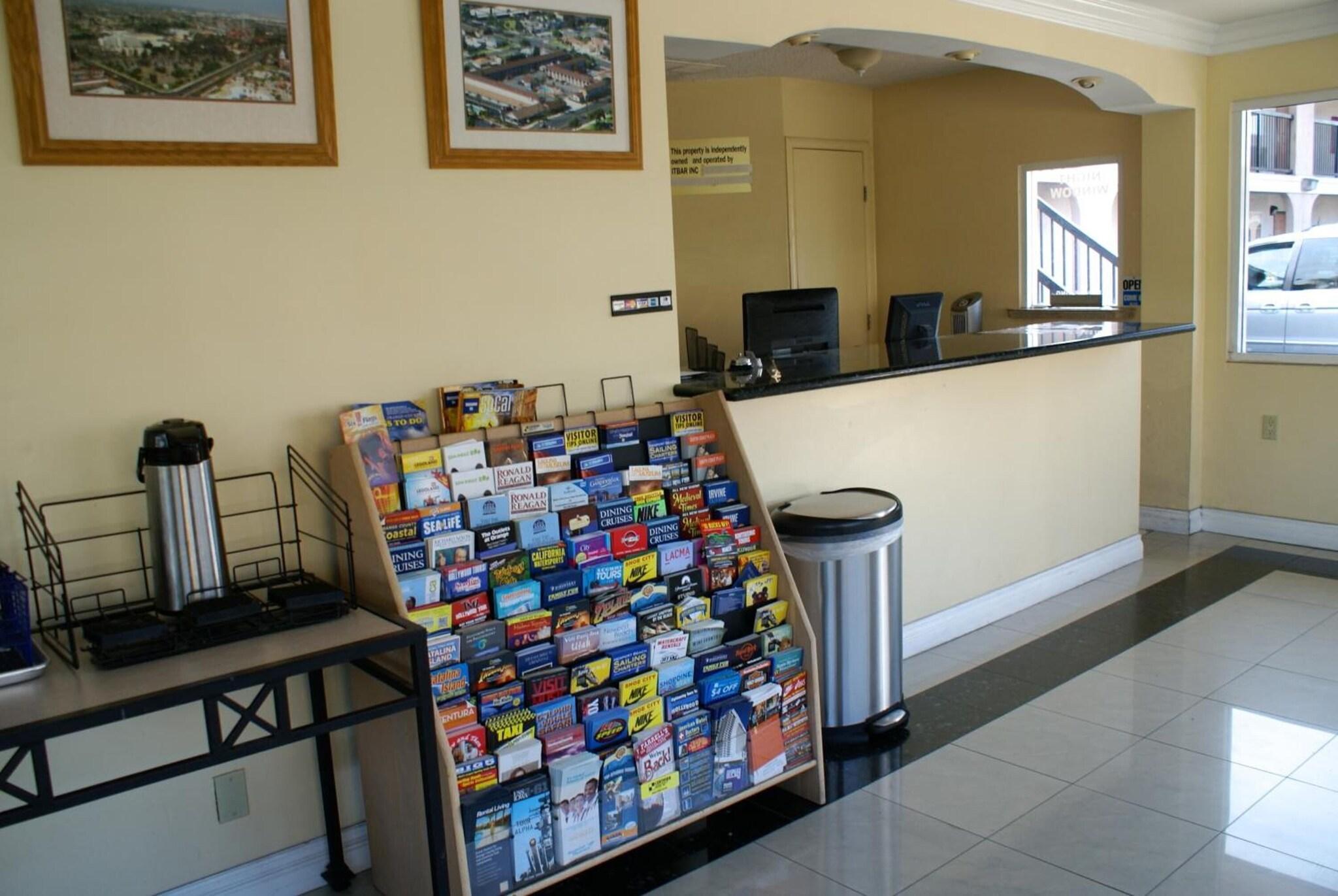 Vista Lobby Colony Inn