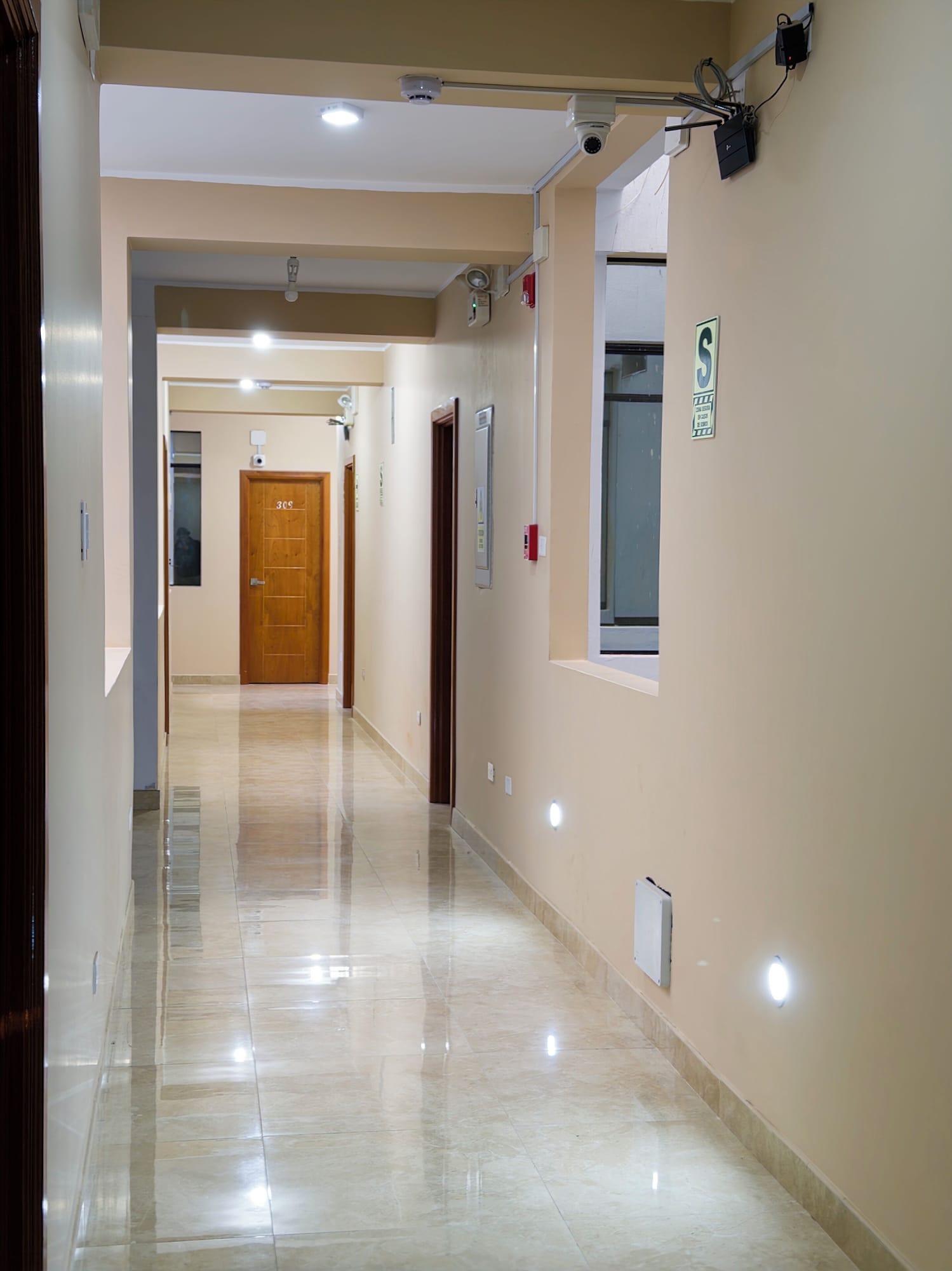 Vista Exterior Hotel D'Angeles