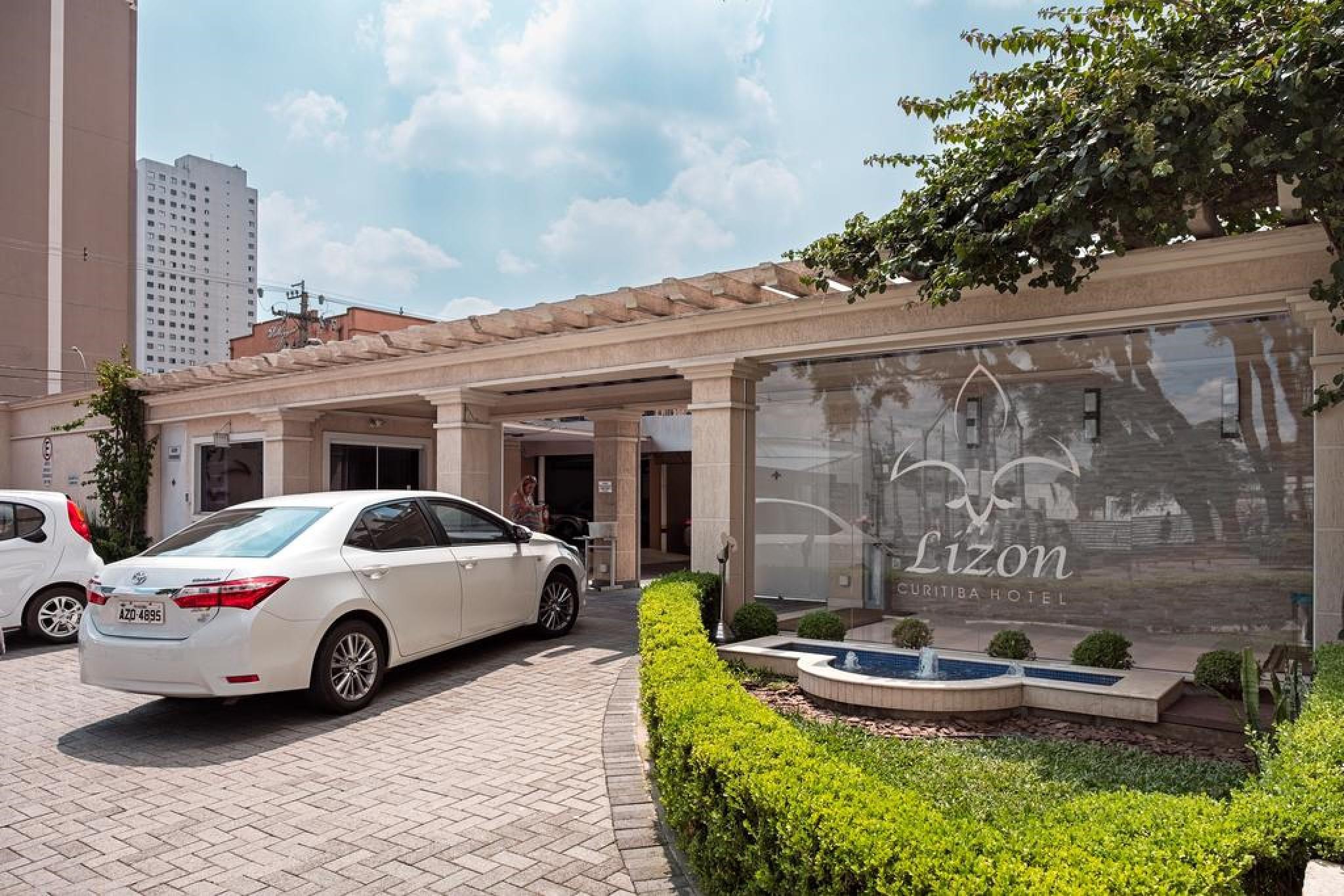 Vista Exterior Lizon Curitiba Hotel