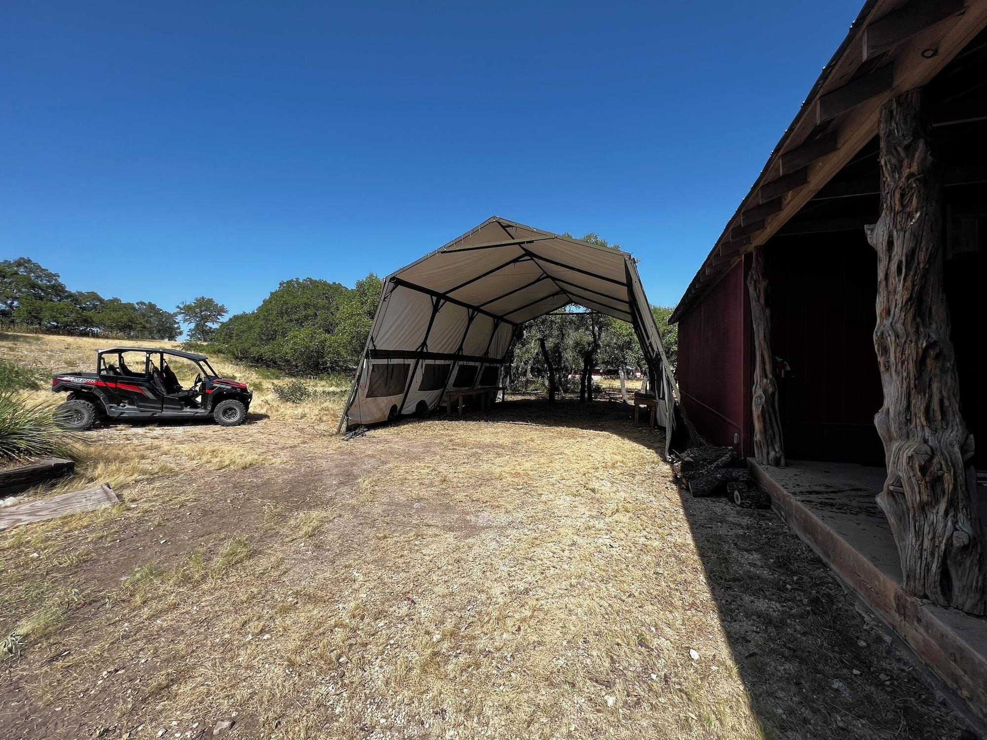 Gimnasio Y.O. Ranch Headquarters