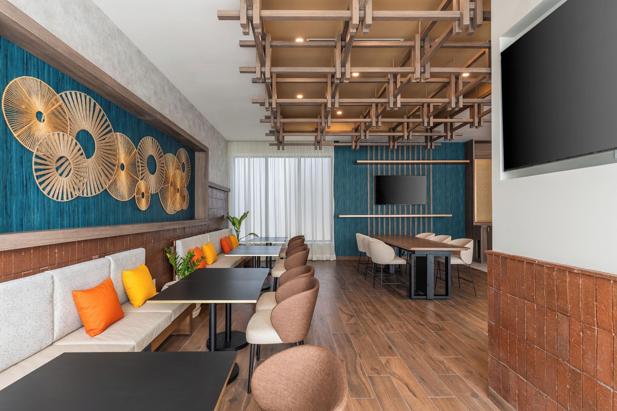 Restaurant Hyatt Place Merida/Via Montejo