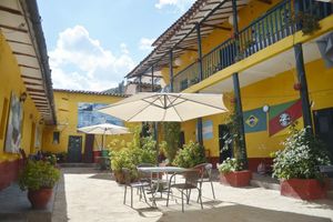 Alojamiento - San Blas Backpacker Hostel