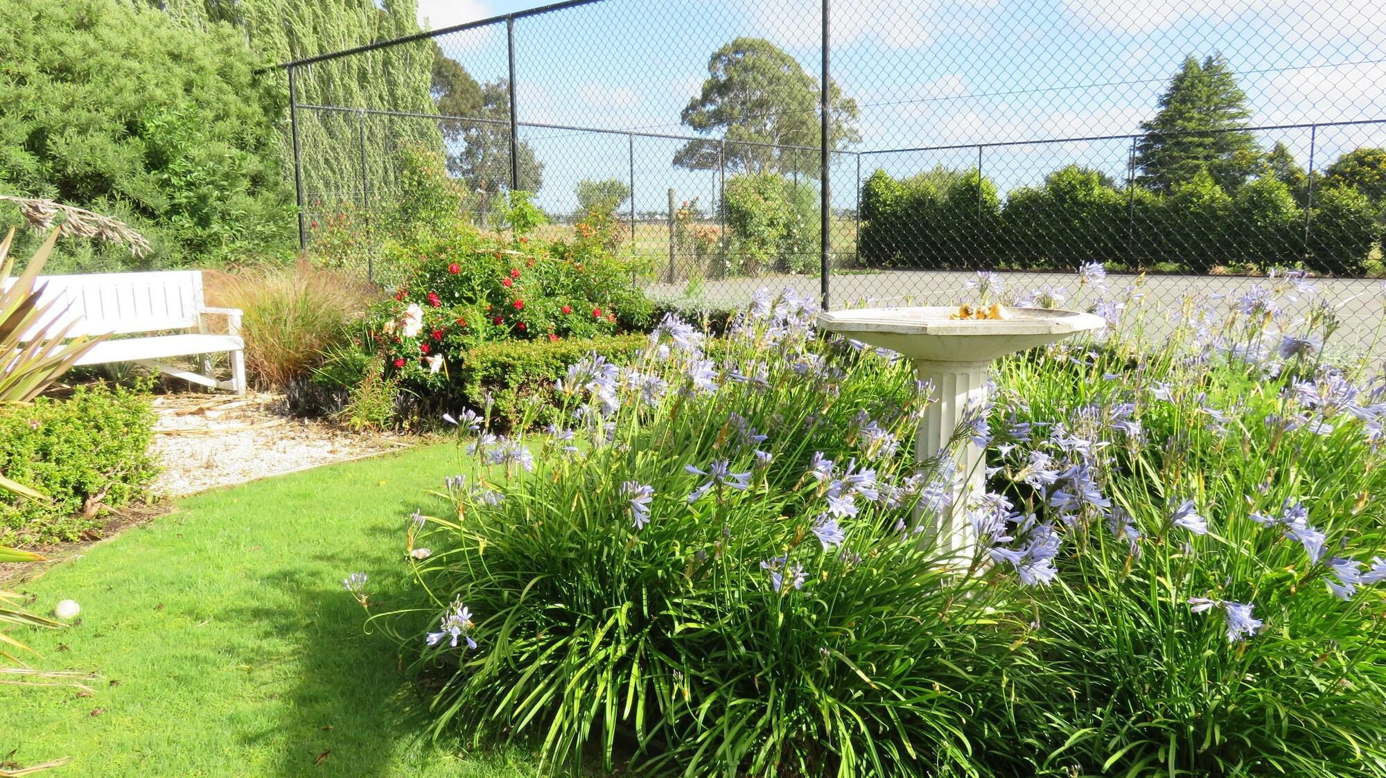 Instalaciones Recreativas Maples on Harewood