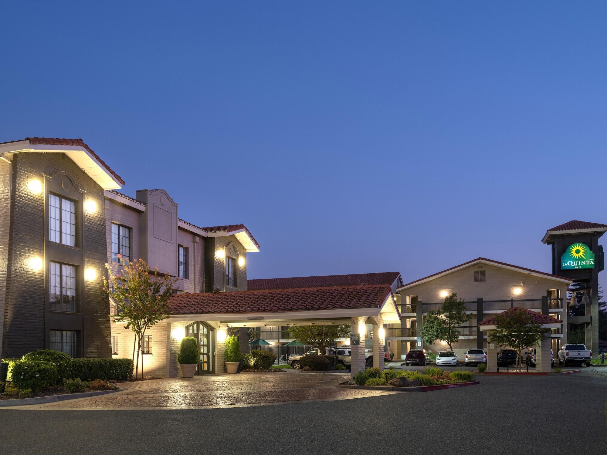 Vista Exterior La Quinta Inn by Wyndham Sacramento North