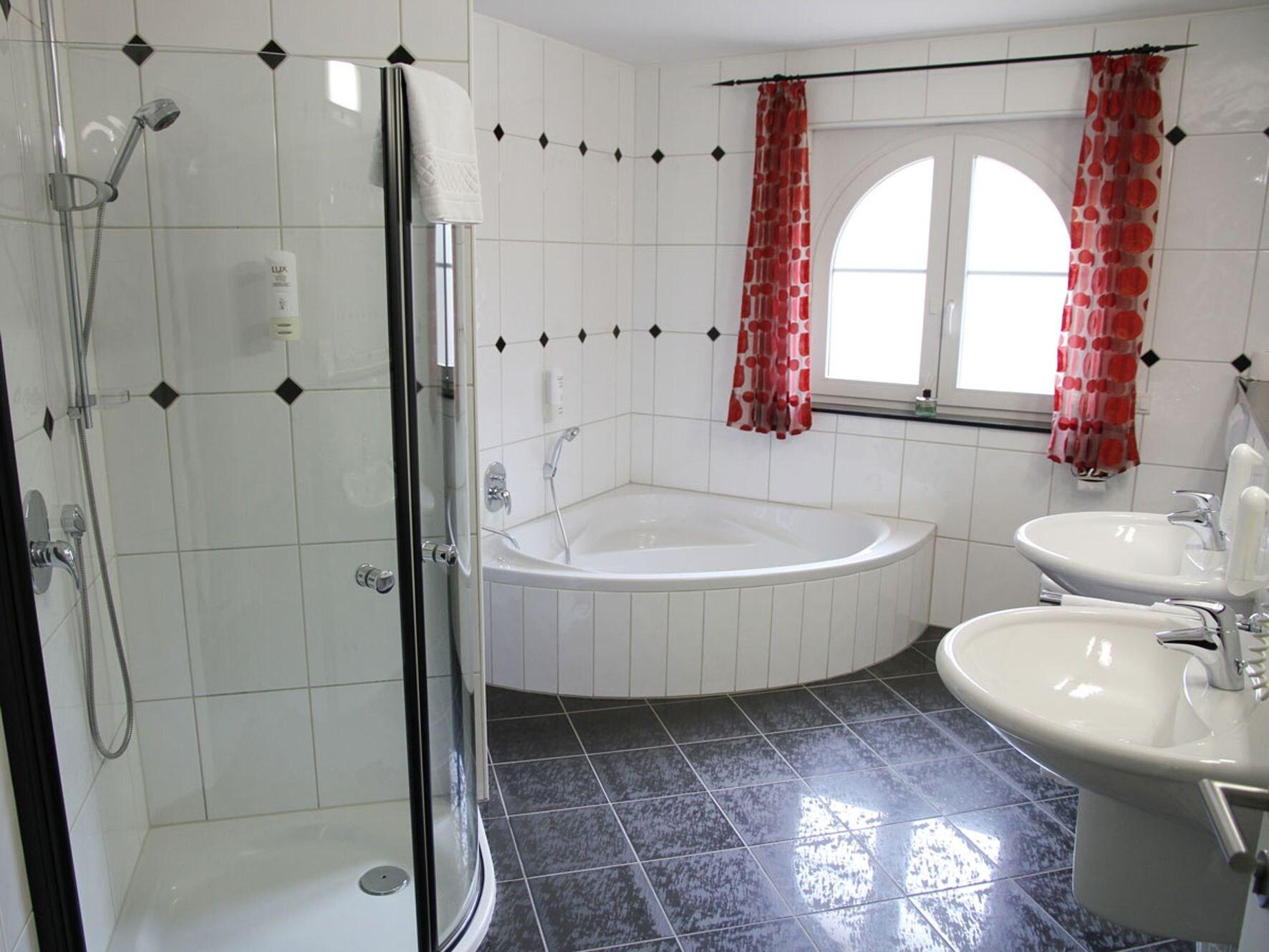 Equipamiento de Habitación Hostellerie Bacher GmbH