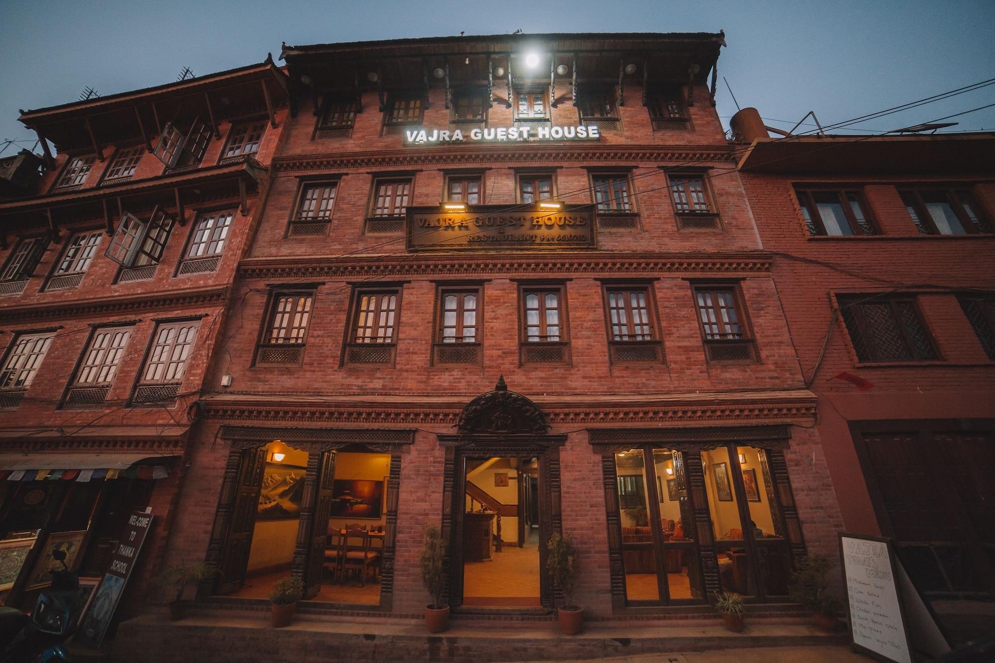 Varios Vajra Guest House & Restaurant