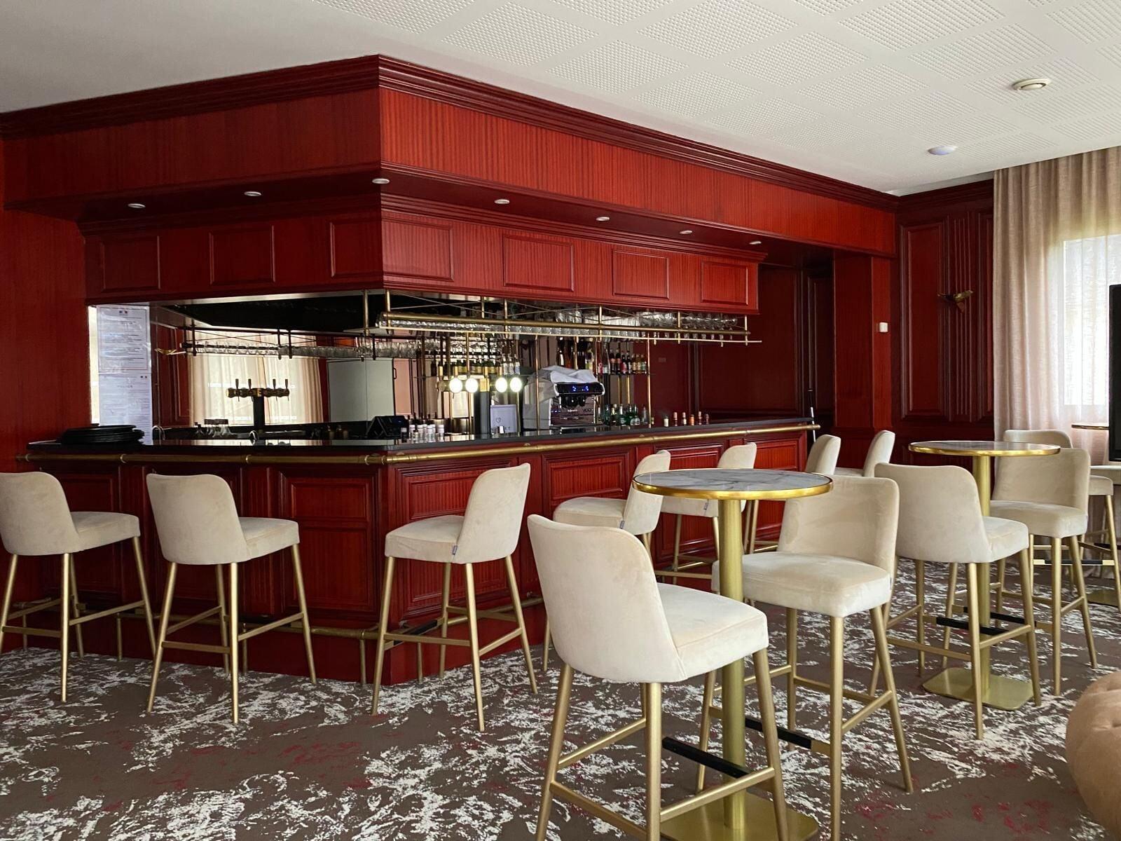 Bar/Salón Le Domaine de La Tremblère