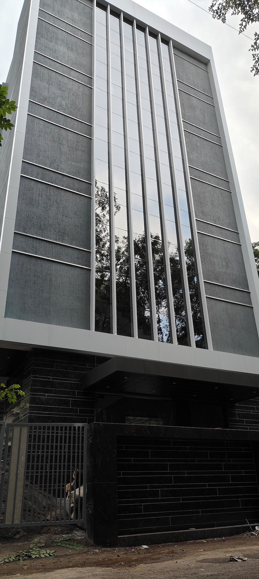 Vista Exterior Magnus Nexstar Suites